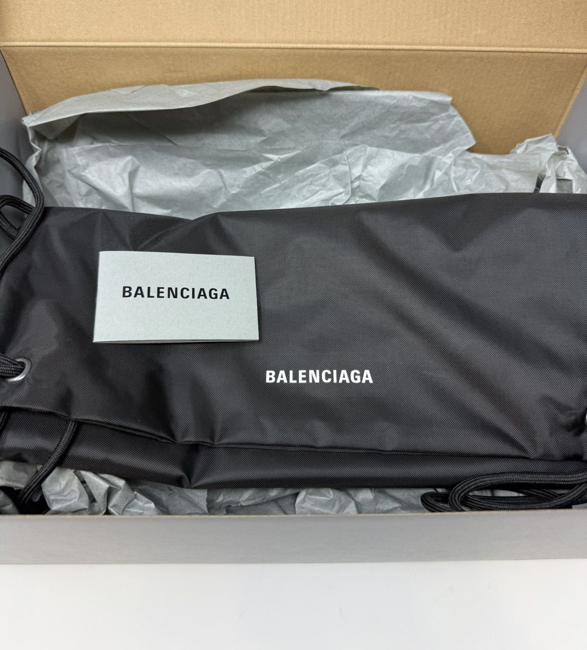 Balenciaga Balenciaga Runner Sneaker White/Red/Black New Season Size US 12 / EU 45 - 10 Thumbnail
