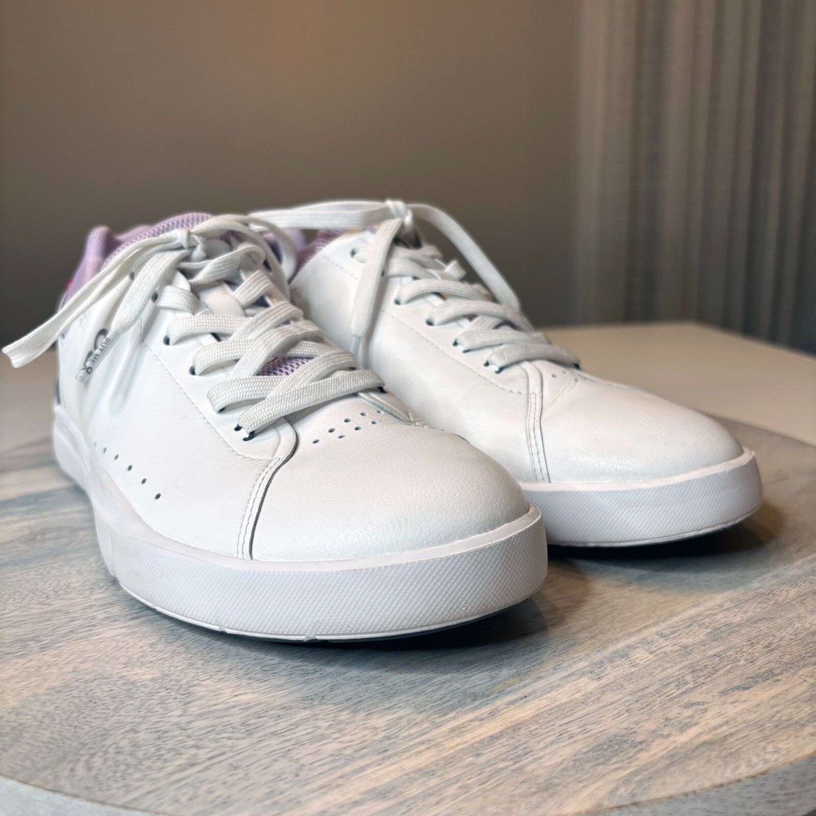 On On Cloud The Roger Women's White Aster Running Shoes Size 9 Size US 9 / IT 39 - 3 Thumbnail
