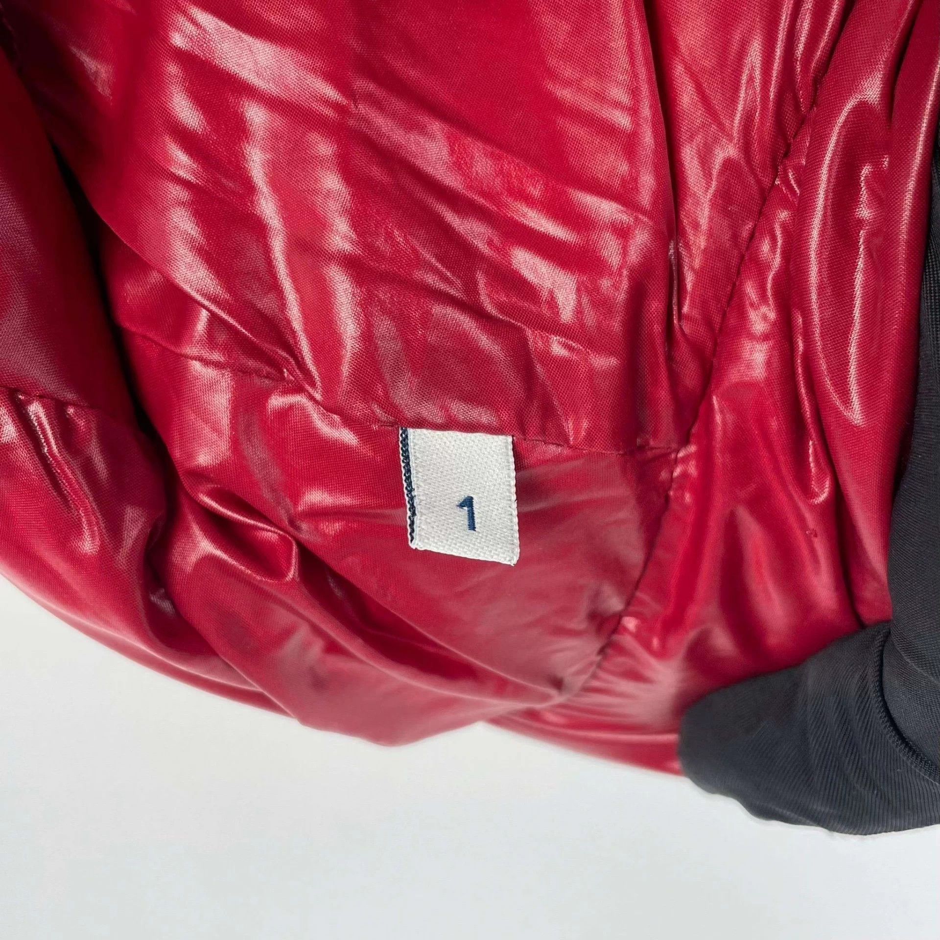 Moncler Moncler down vest Size 1 Red Size US S / EU 44-46 / 1 - 5 Thumbnail