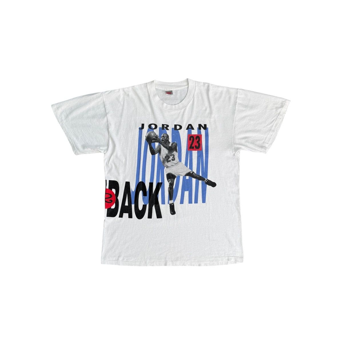 Vintage Vintage Nike Jordan Pippen Back 2 Back NBA Rare Y2K T-Shirt Size US XL / EU 56 / 4 - 1 Thumbnail