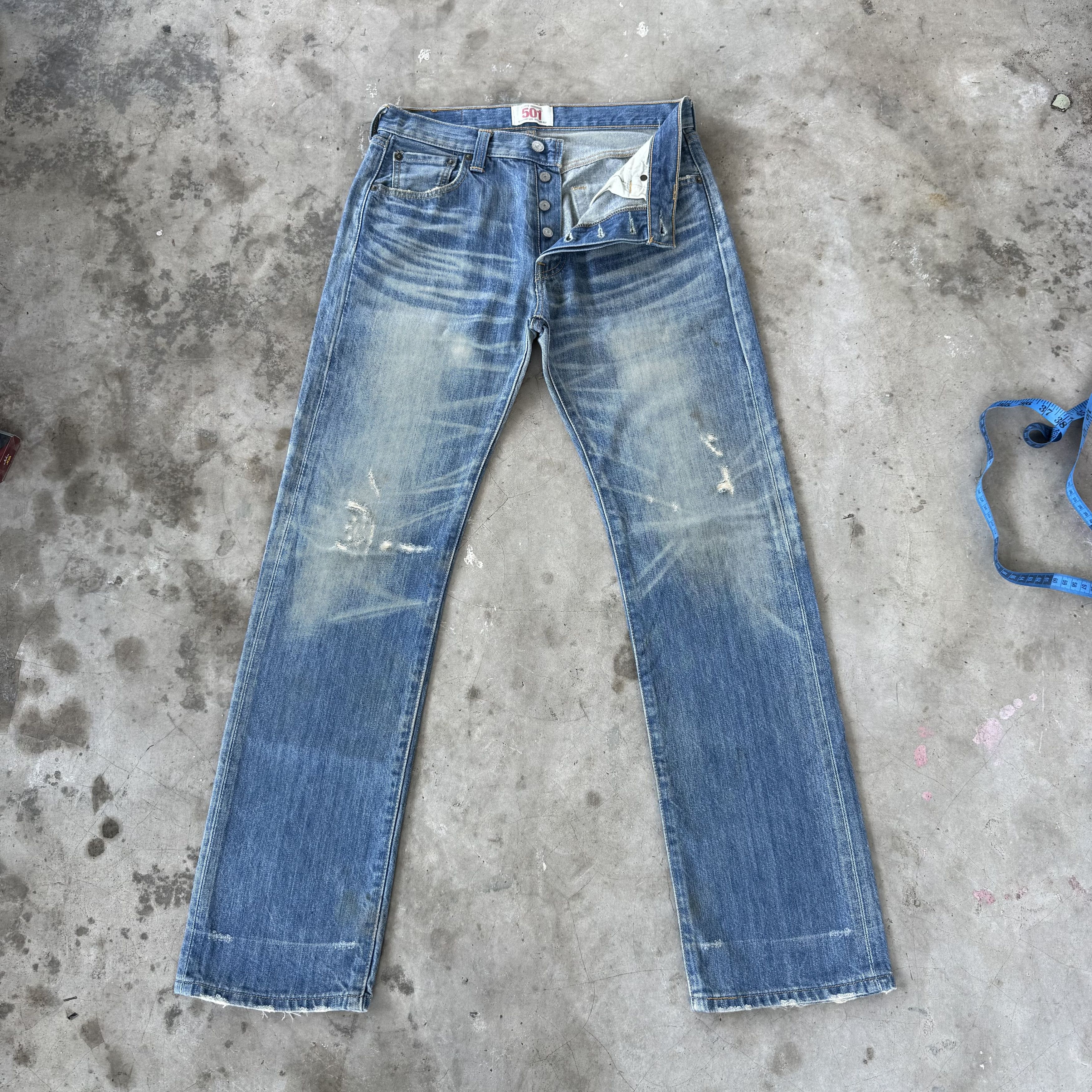 Levi's Vintage Levi's 501 Button Fly Size US 30 / EU 46 - 2 Thumbnail