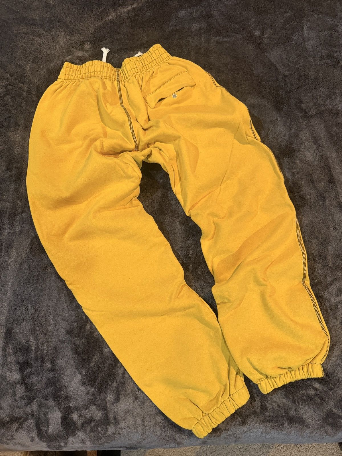 Corteiz Corteiz Alcatraz Yellow Joggers Size US 30 / EU 46 - 2 Thumbnail