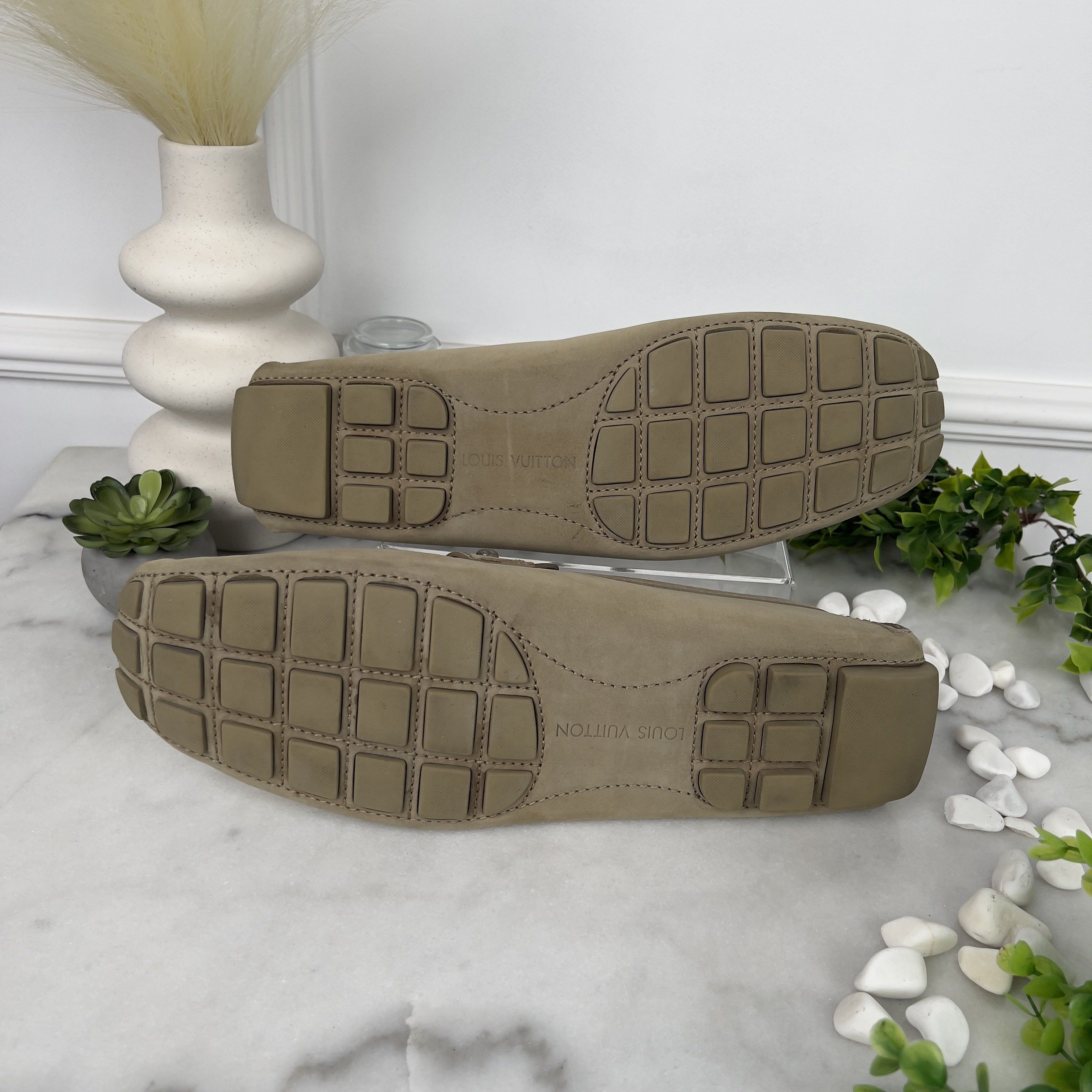 Louis Vuitton Monte Carlo Driving Moccasin Beige Nubuck Size US 13 / EU 46 - 9 Thumbnail