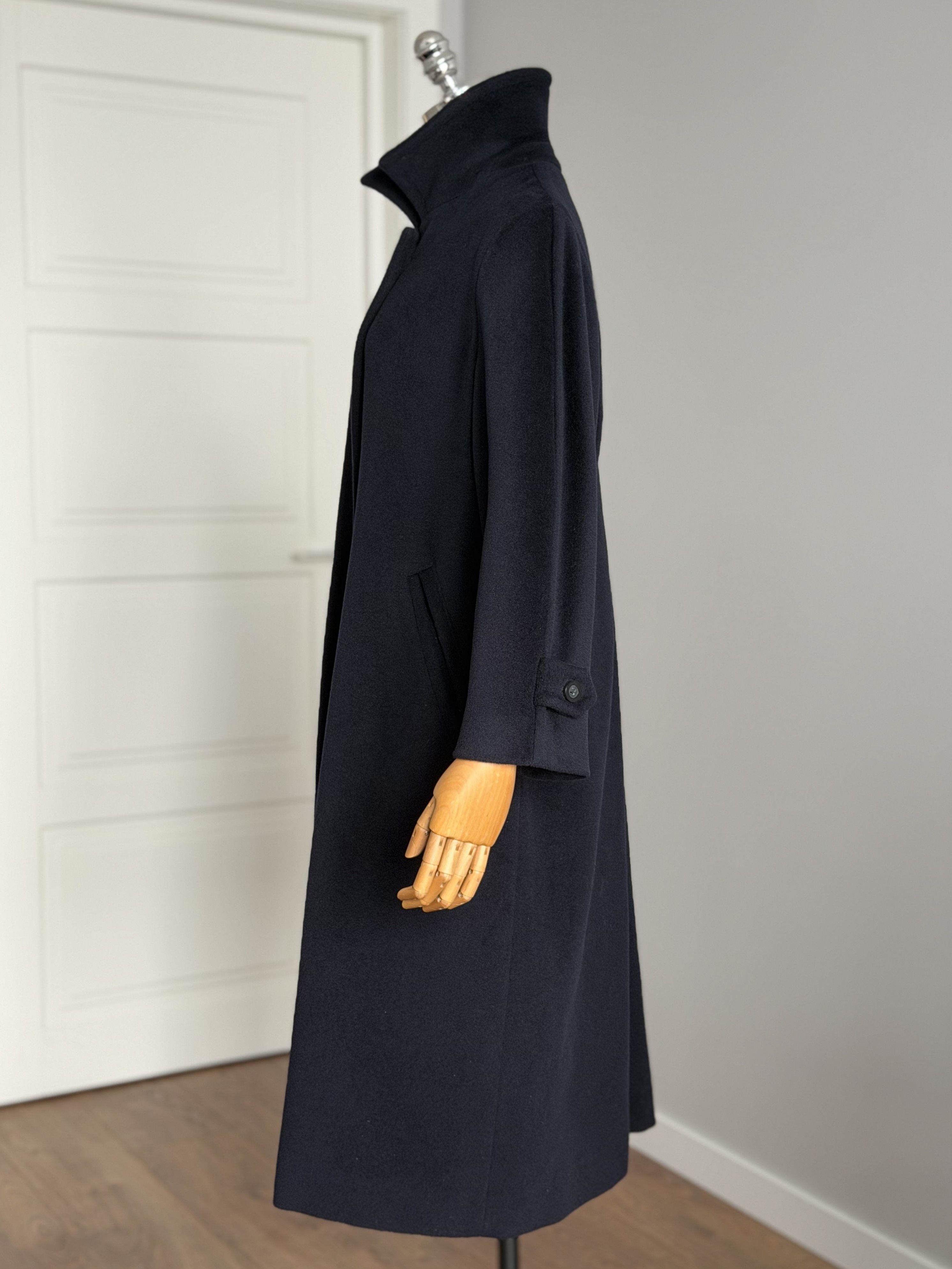 Max Mara MAX MARA Oversized Wool Cashmere Long Coat Made In Italy Size M / US 6-8 / IT 42-44 - 23 Thumbnail
