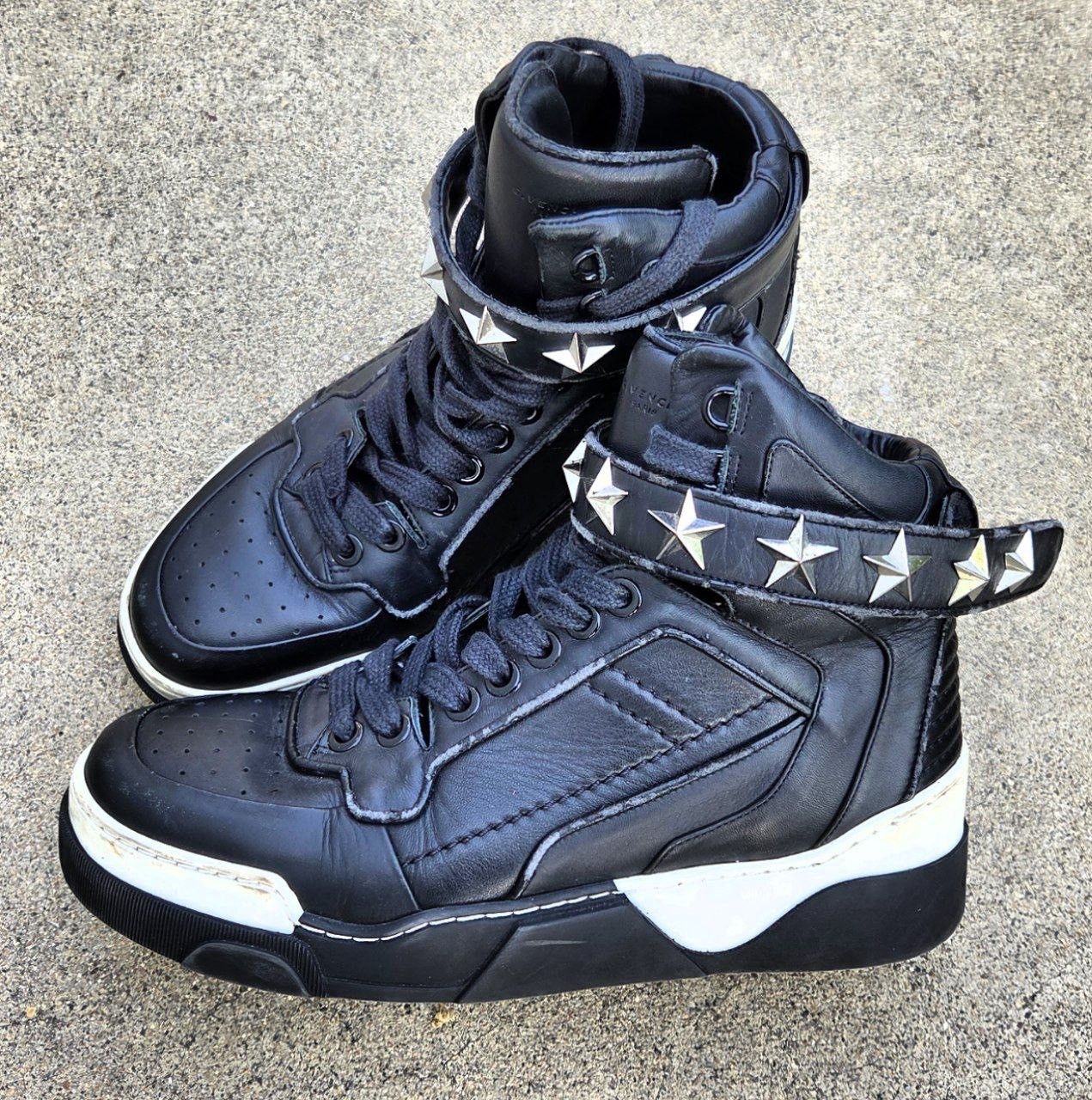 Givenchy Givenchy Tyson Star High-Top Sneaker 43 | Grailed