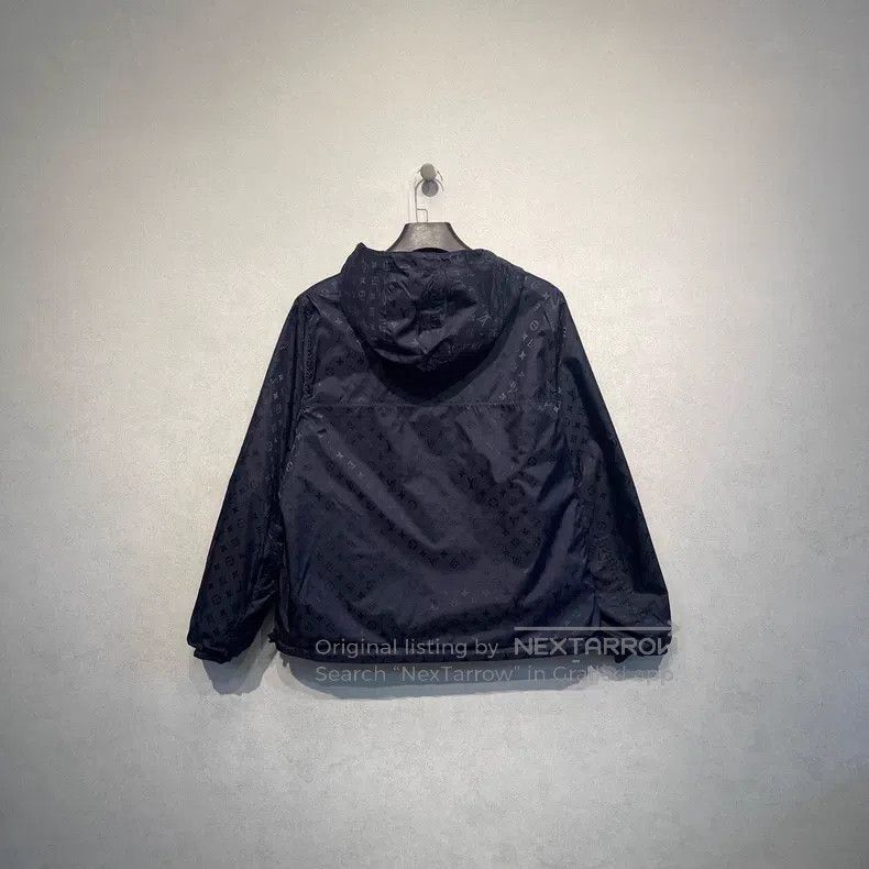 Louis Vuitton Louis Vuitton Three-flower logo printed double-sided jacke Size US M / EU 48-50 / 2 - 4 Thumbnail