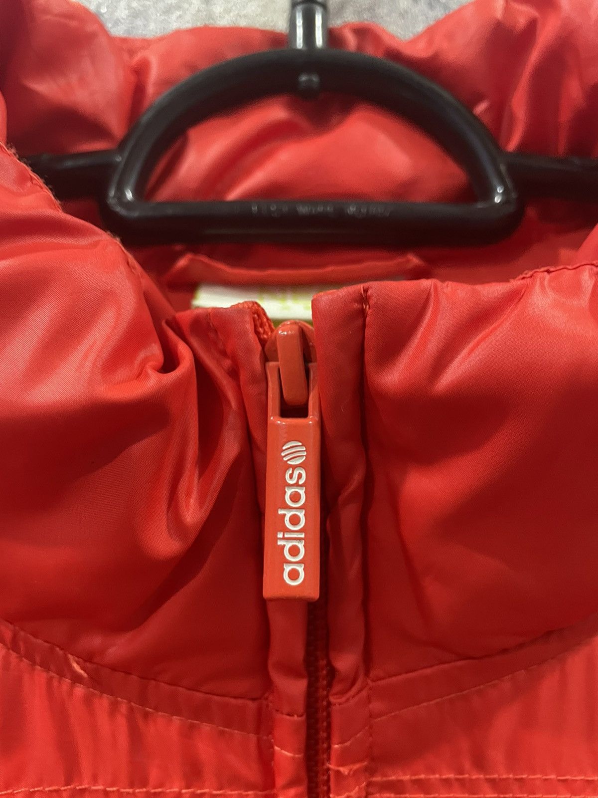 Adidas × Vintage 🔥🔥Adidas heavy puffer men’s jacket red🔥🔥 Size US L / EU 52-54 / 3 - 11 Thumbnail