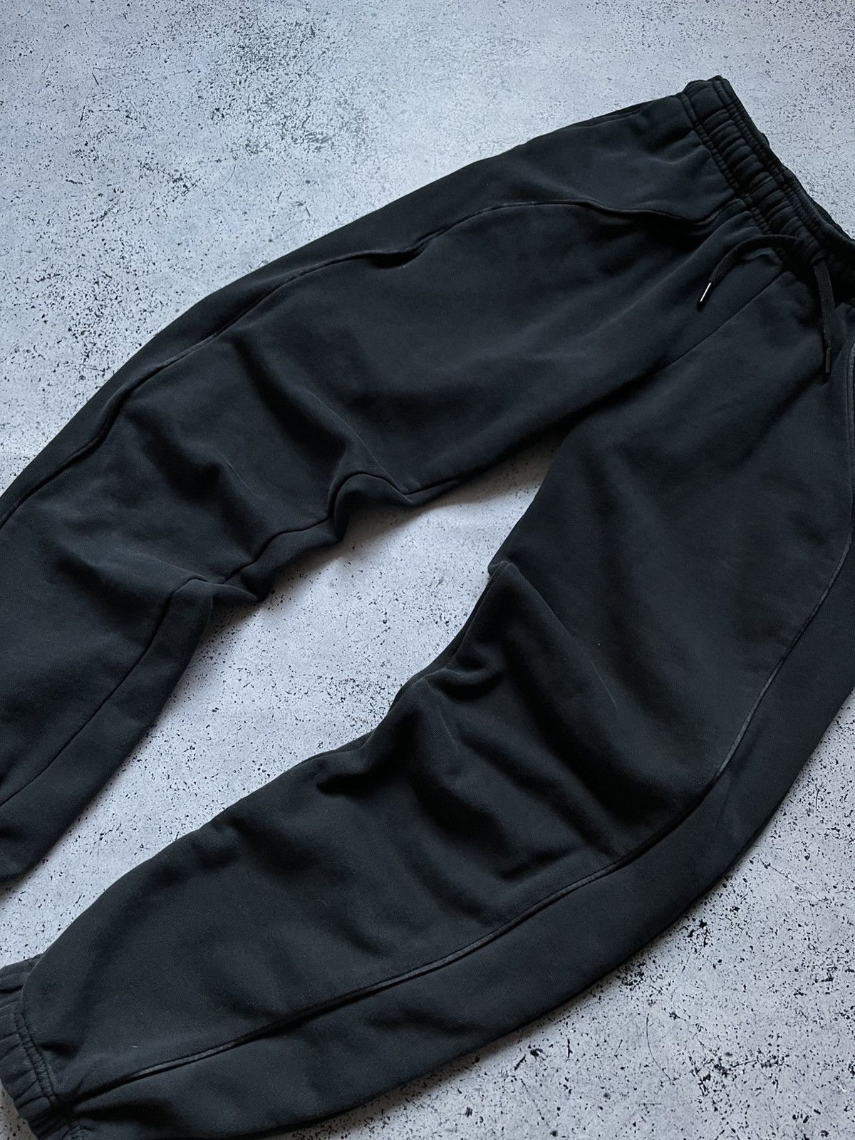 Nike × Vintage Vintage Nike Drill Sweatpants Mini Logo Black Joggers Y2K Size US 30 / EU 46 - 3 Thumbnail