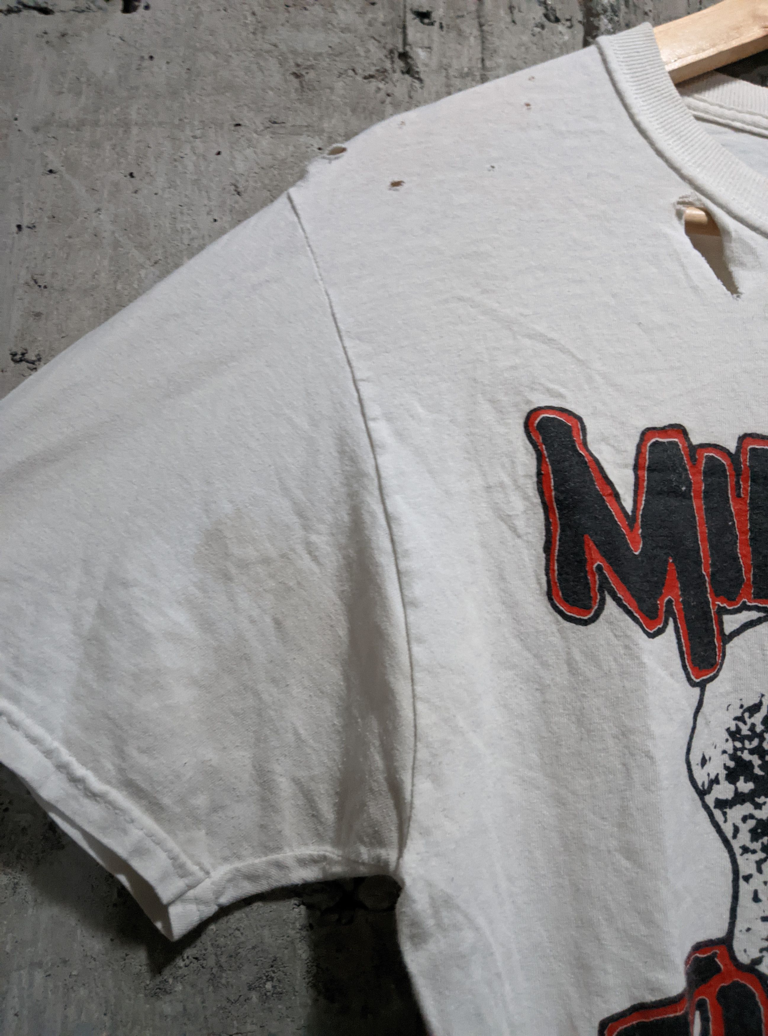 Band Tees Vintage 2000s very thrashed minor threat hardcore erd Size US S / EU 44-46 / 1 - 14 Thumbnail
