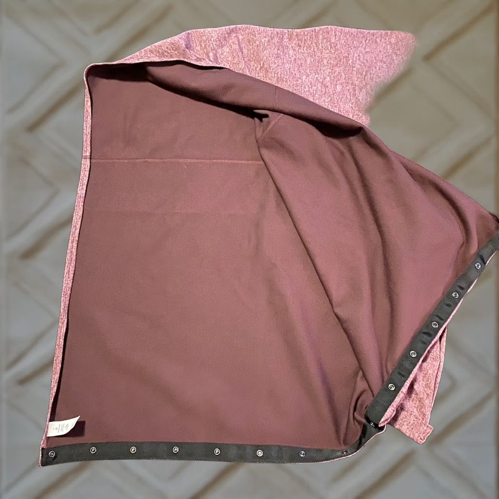 Lululemon Lululemon Scarf Infinity Scarf OS Pink Customizable Snap Vinyasa OS Pink Women Women Green? Size ONE SIZE - 1 Thumbnail