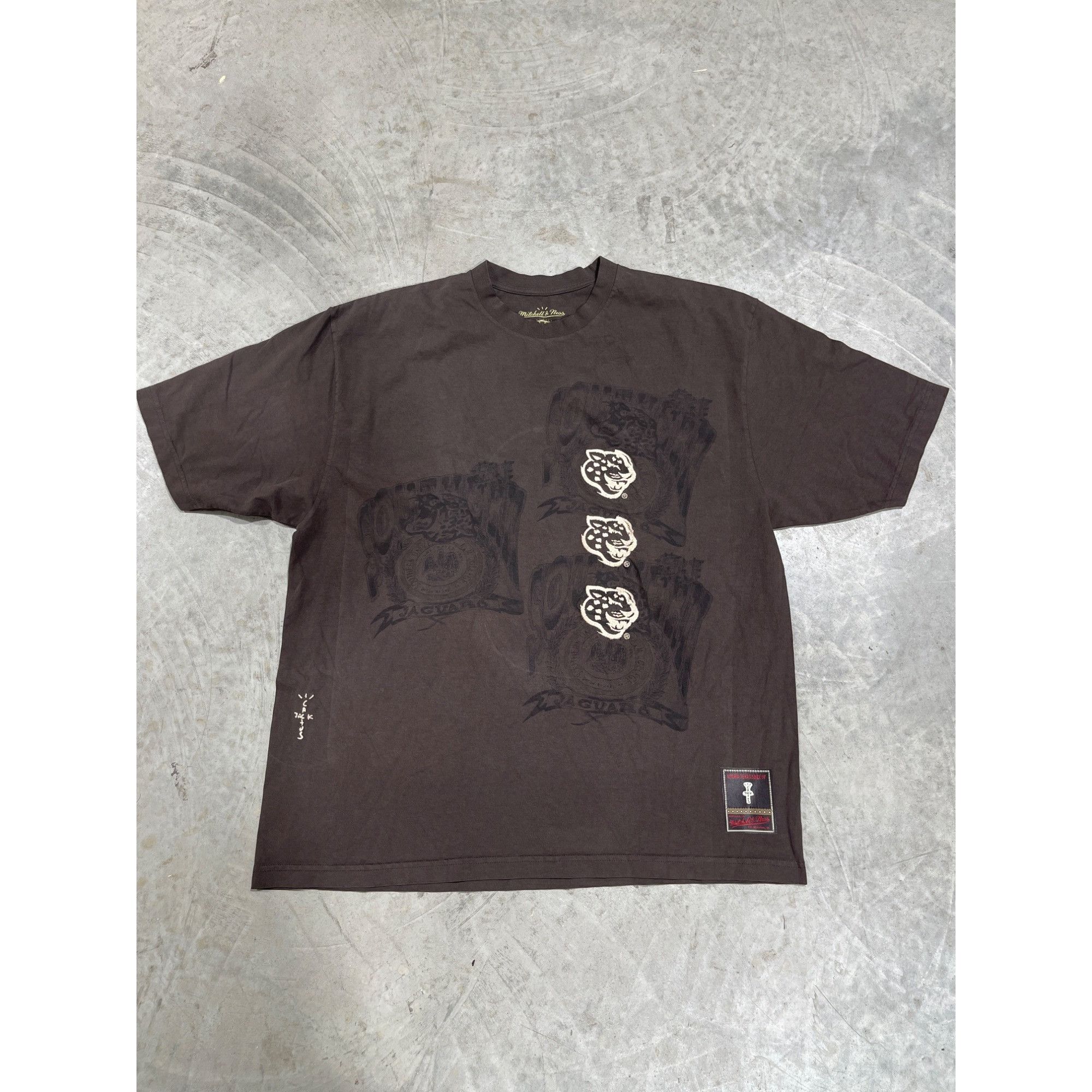 Mitchell & Ness × Travis Scott TRAVIS SCOTT CACTUS JACK MITCHELL NESS SOUTHERN JAGS TEE 2XL Size US XXL / EU 58 / 5 - 1 Thumbnail