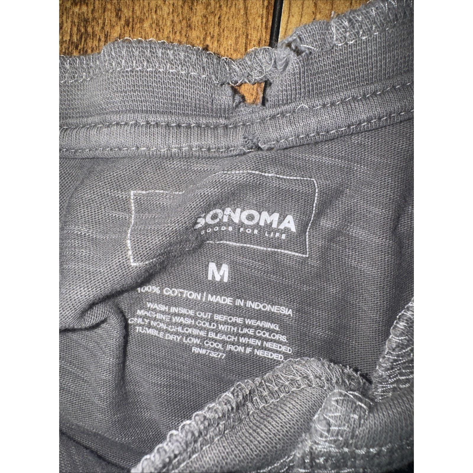 Sonoma Sonoma Thin Henley T-Shirt Gray Medium Distressed 20x25 Size US M / EU 48-50 / 2 - 5 Thumbnail