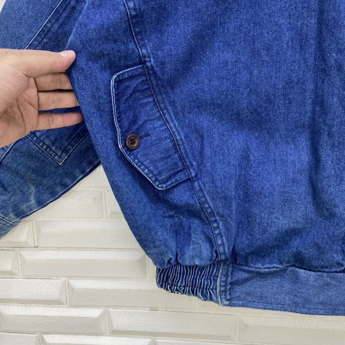 Trussardi Vintage Trussardi Oversize Loose Bomber Style Denim Jacket Size US S / EU 44-46 / 1 - 18 Thumbnail