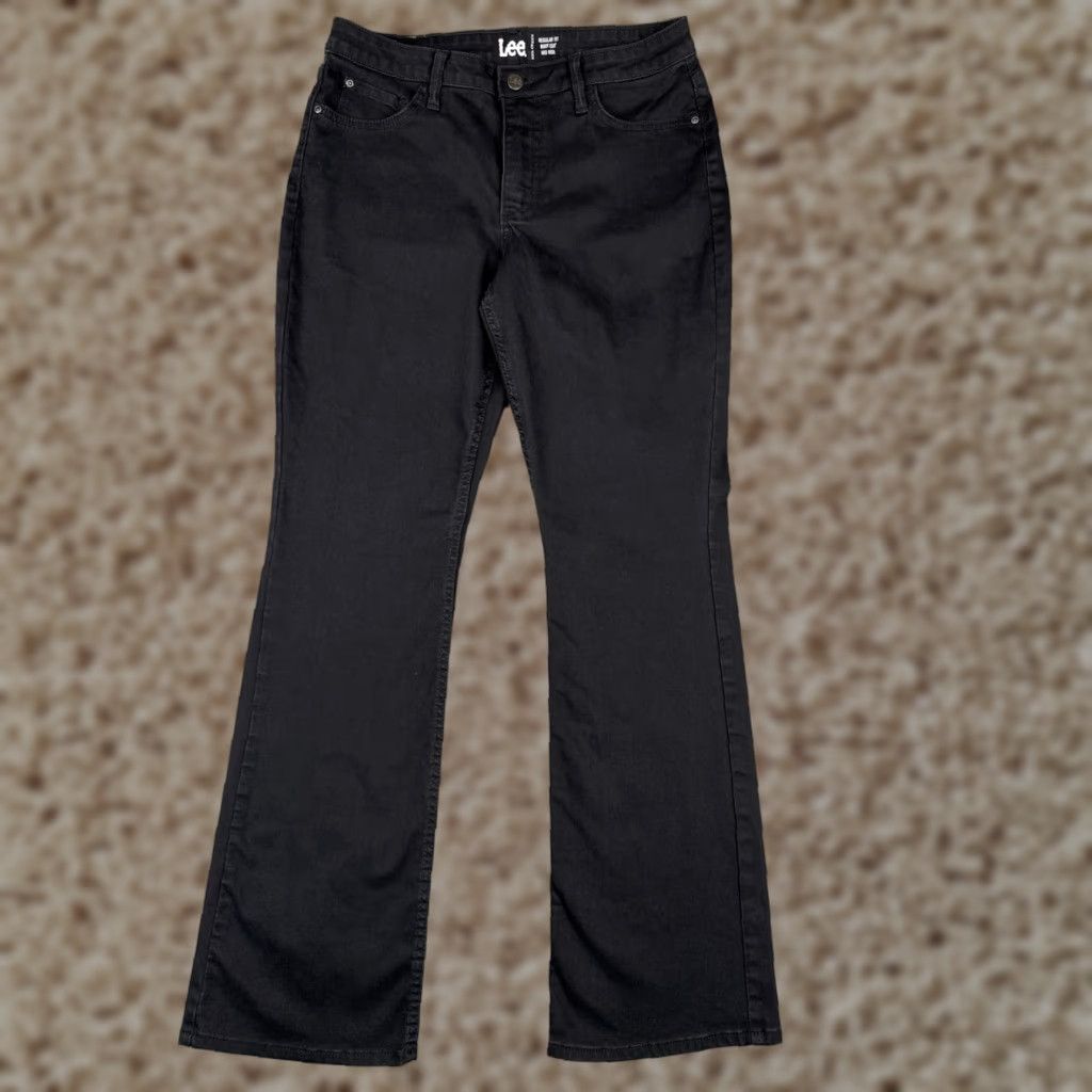 Lee Lee Jeans Black Denim Bootcut Womens 12 Regular Fit Mid Rise 31x32 Cotton Blend 5-Pocket Zipper Button Distressed Rock Style Mens? Size 34" / US 12 / IT 48 - 1 Thumbnail