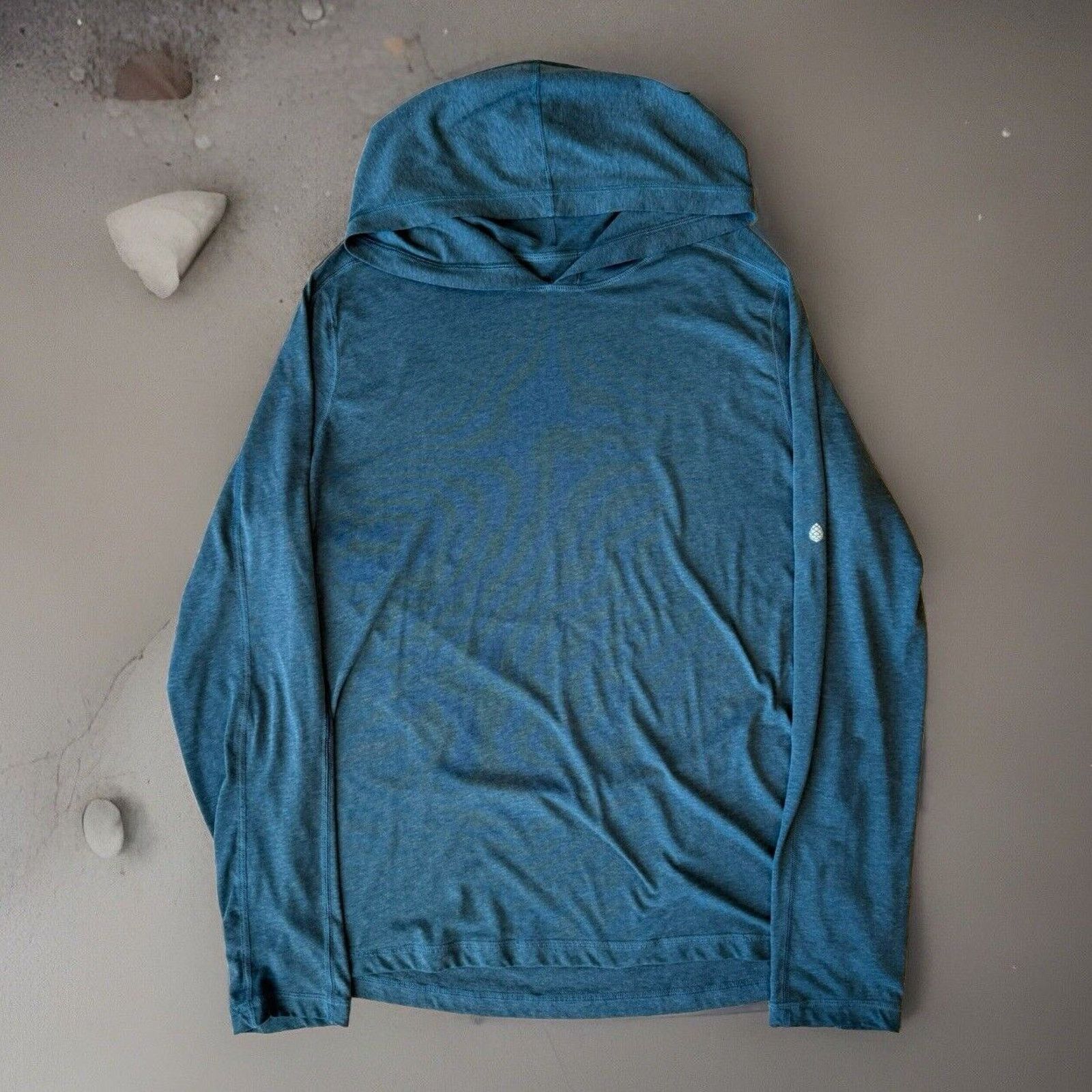 Stio Stio Lightweight Hoodie L Blue Hooded Pullover Athleisure Size US L / EU 52-54 / 3 - 1 Thumbnail