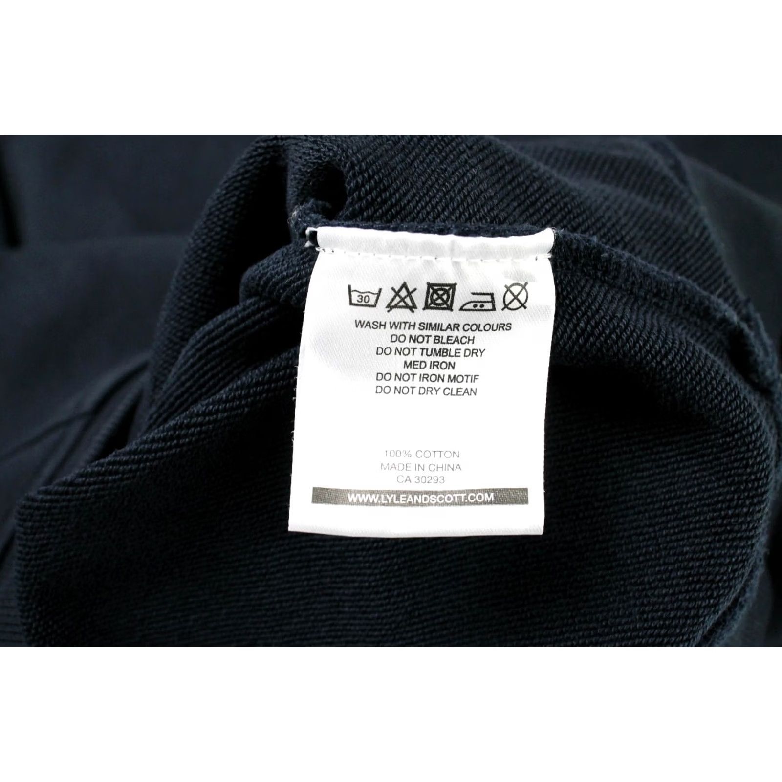 Lyle & Scott Lyle & Scott Hoodie Men's MEDIUM Pullover Kangaroo Pocket Logo Dark Blue Size US M / EU 48-50 / 2 - 8 Thumbnail