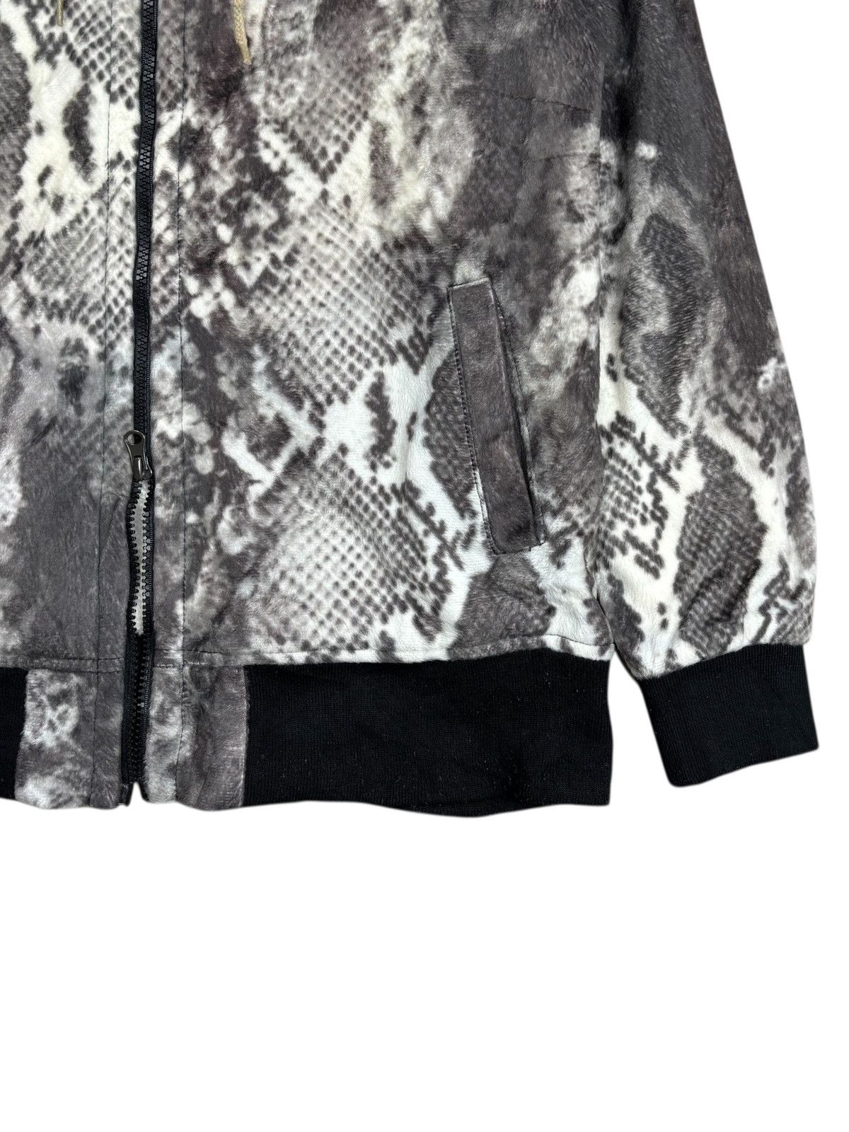Yasuyuki Ishii 2000s Clash - Printed Python Bono Jacket Size US M / EU 48-50 / 2 - 7 Thumbnail