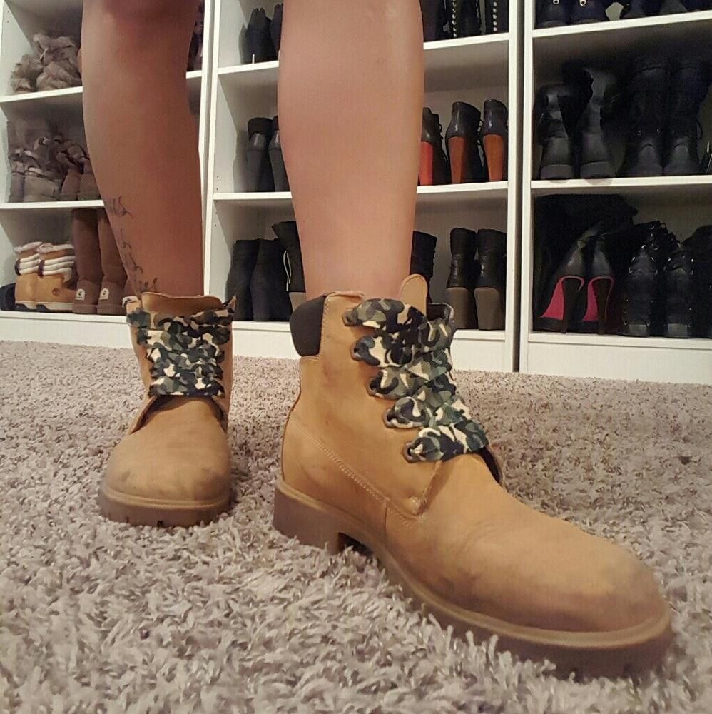 Timberland Classic Camo Laced Up Timberlands Size US 8 / IT 38 - 2 Thumbnail