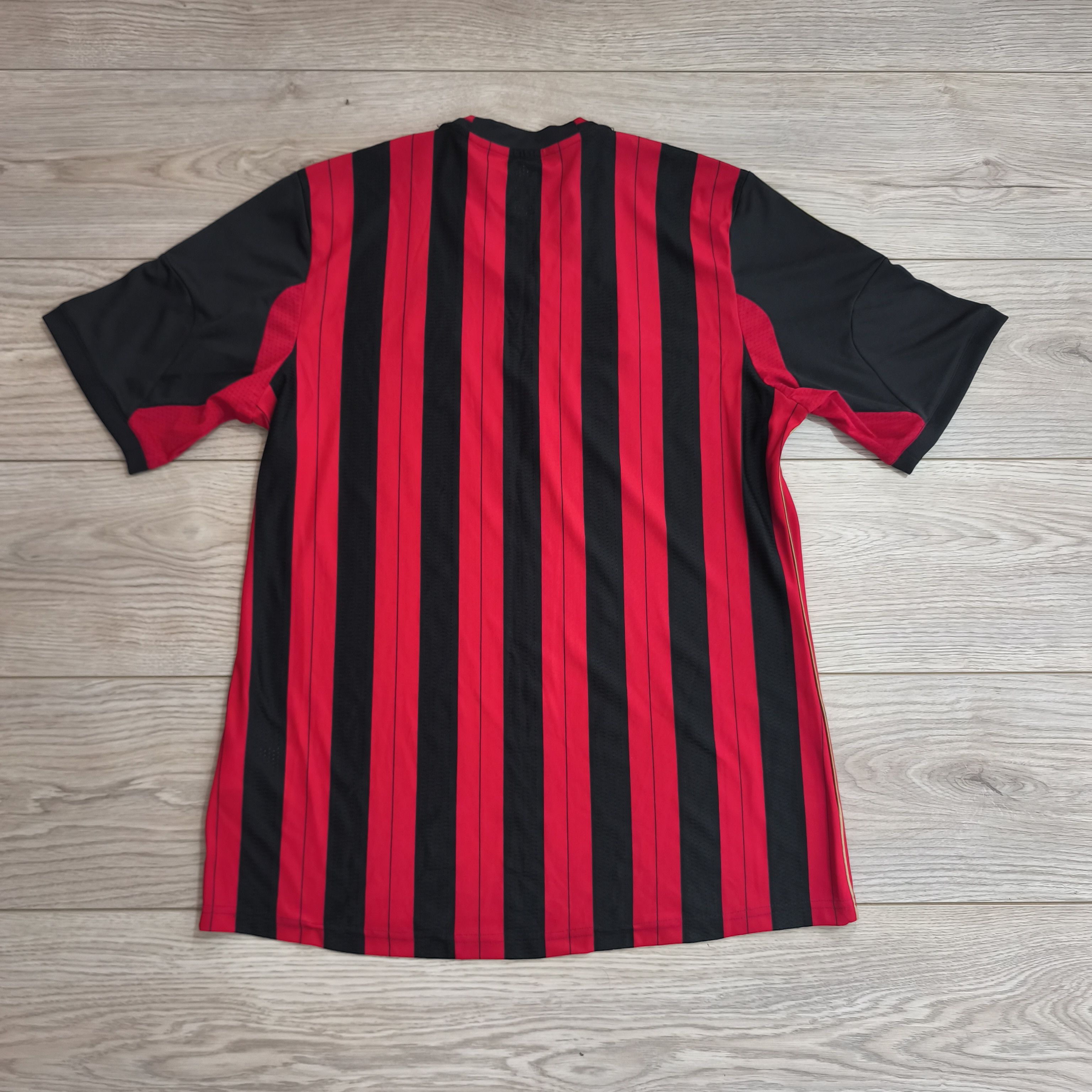 Adidas AC Milan Size US L / EU 52-54 / 3 - 8 Thumbnail