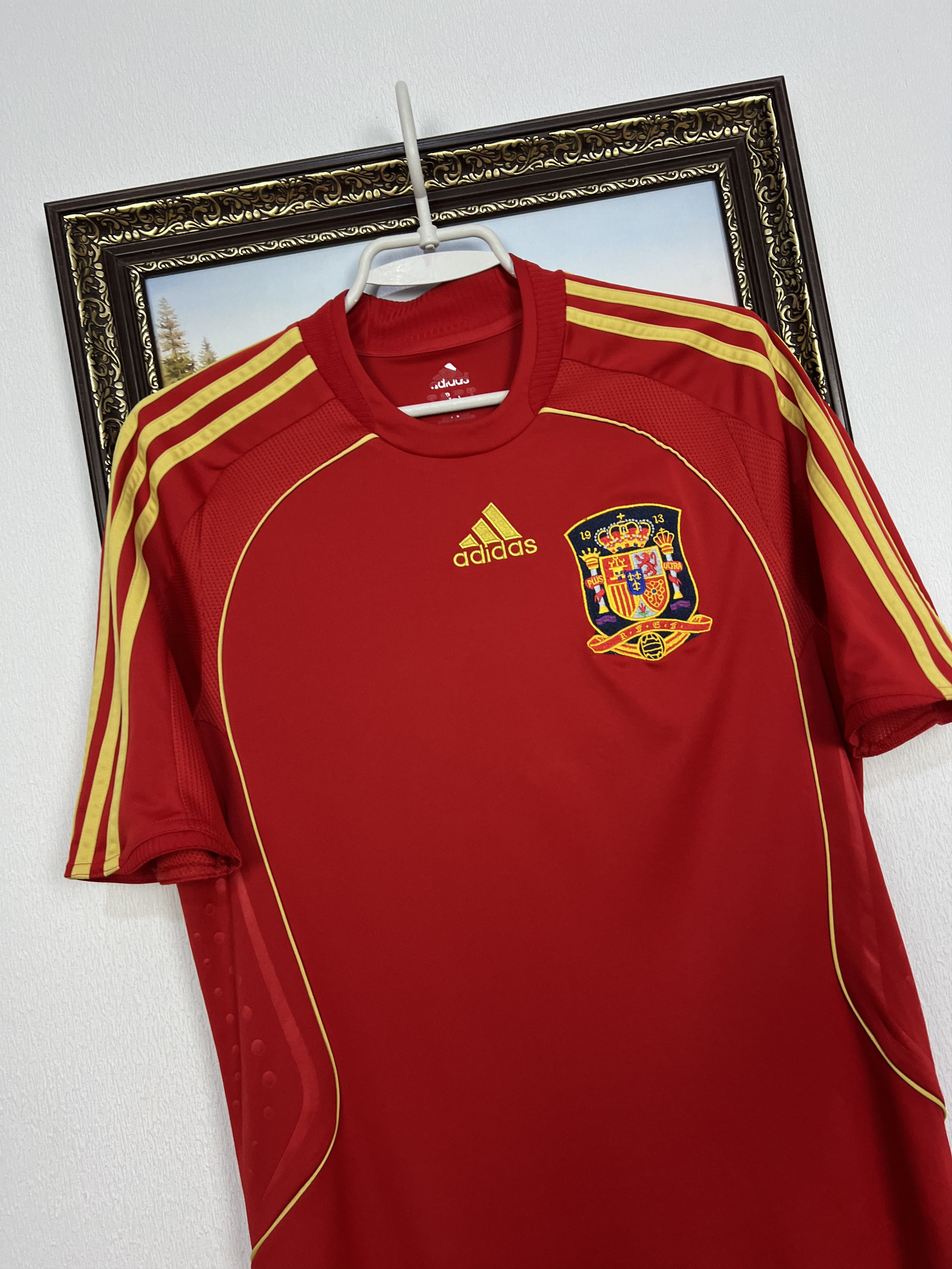 Adidas Spain Home football shirt 2008 Soccer Adidas #9 Torres Size US S / EU 44-46 / 1 - 3 Thumbnail