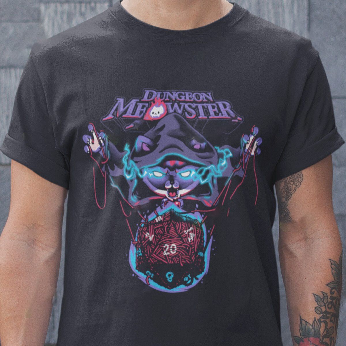 Designer × Vintage Dungeon Meowster T-Shirt – Funny DnD Cat Parody Tee Size US L / EU 52-54 / 3 - 3 Thumbnail