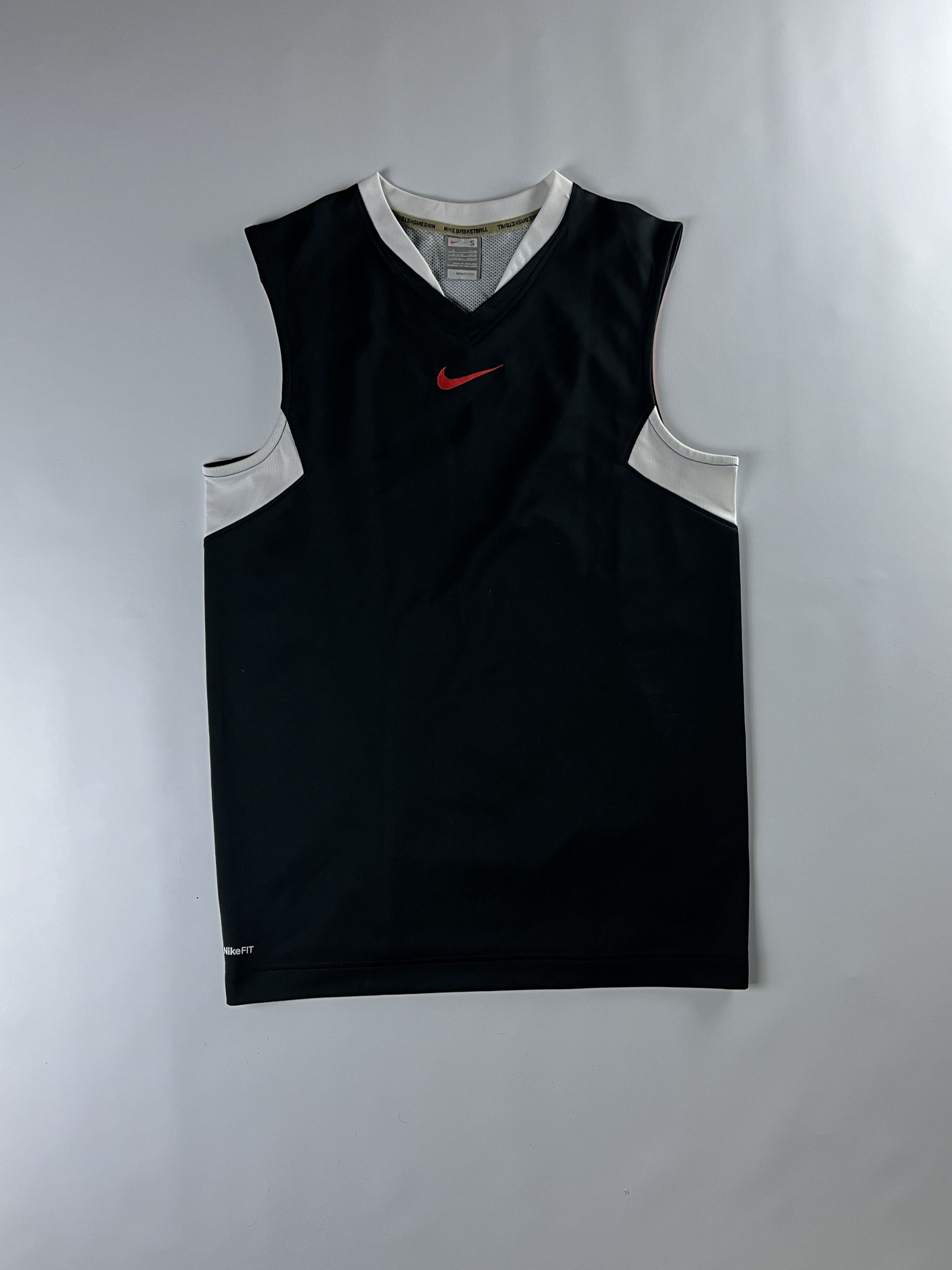 Nike × Vintage 90s Nike Center Logo Vintage Basketball Jersey Size US S / EU 44-46 / 1 - 1 Thumbnail