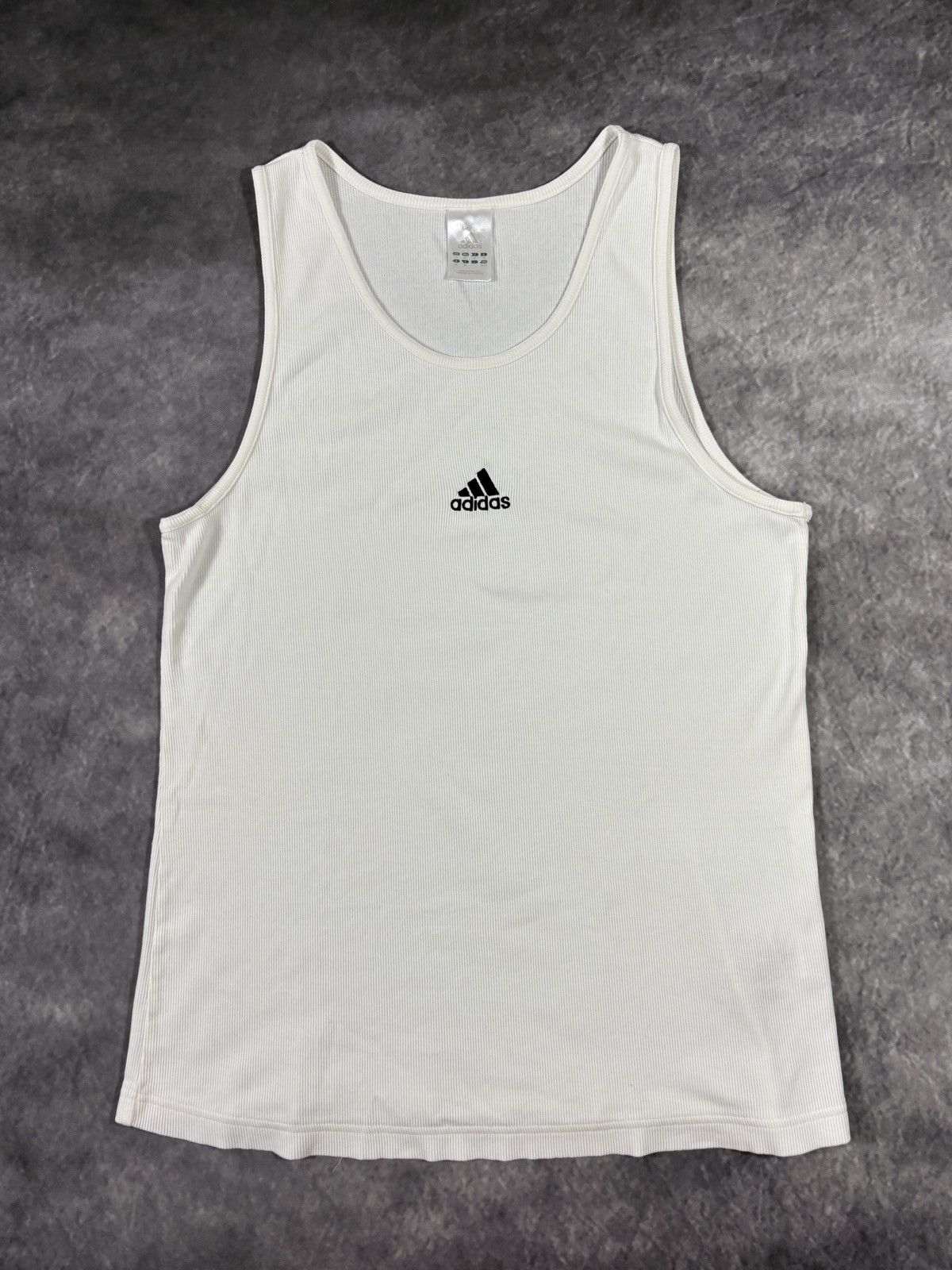 Adidas Vintage Adidas Tank Top Sleeveless Undershirt Embroidered Size US XL / EU 56 / 4 - 2 Thumbnail