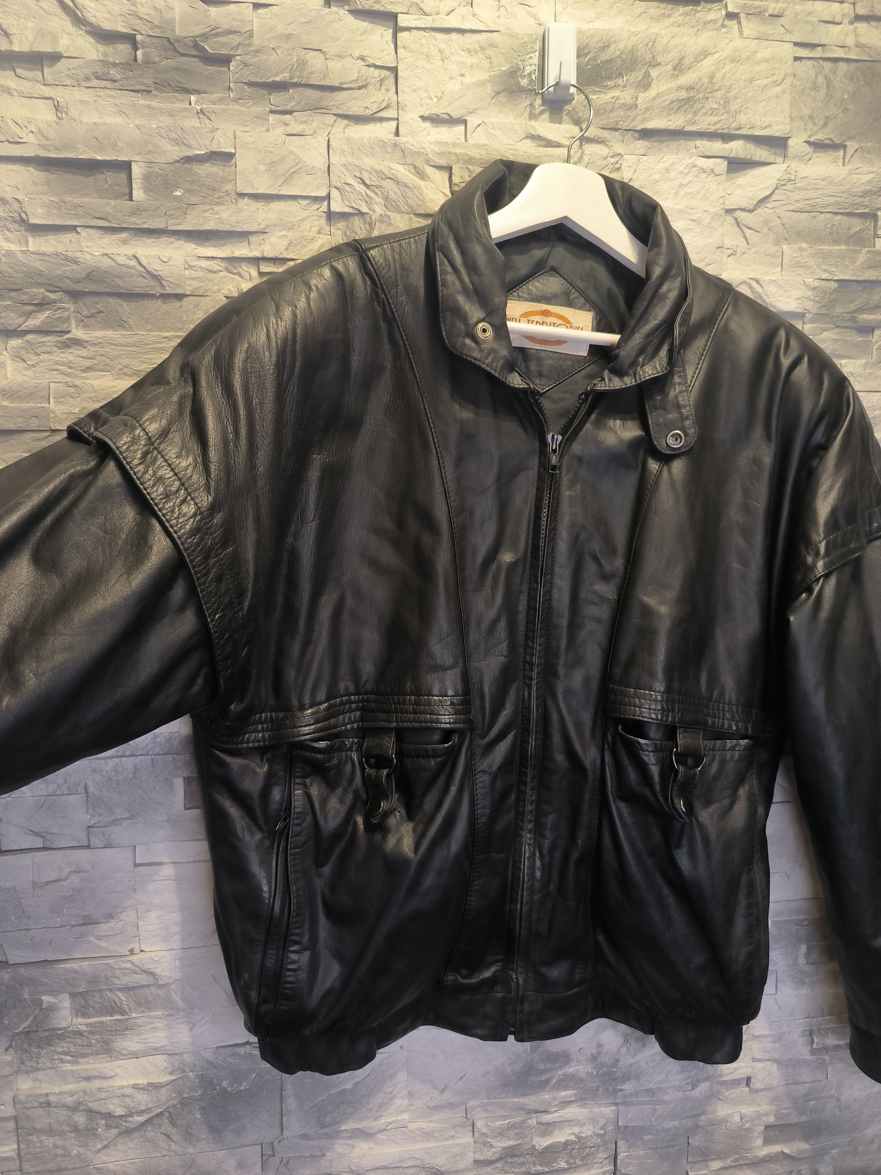 Vintage Vintage Leather Black Jacket New Territories Thermolite Size US M / EU 48-50 / 2 - 4 Thumbnail