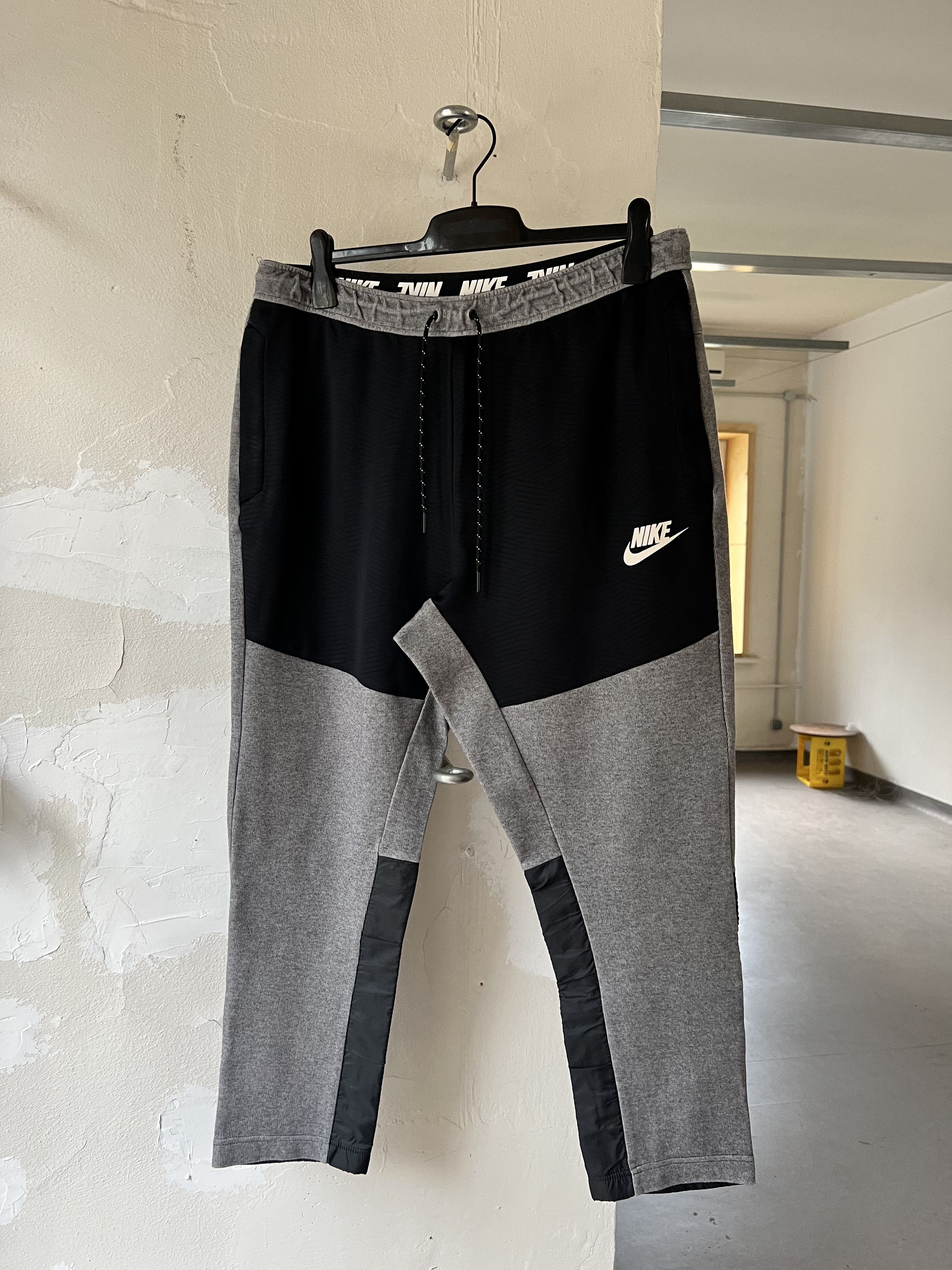 Nike Nike Tech Athletic Sport Pant Size US 36 / EU 52 - 1 Thumbnail
