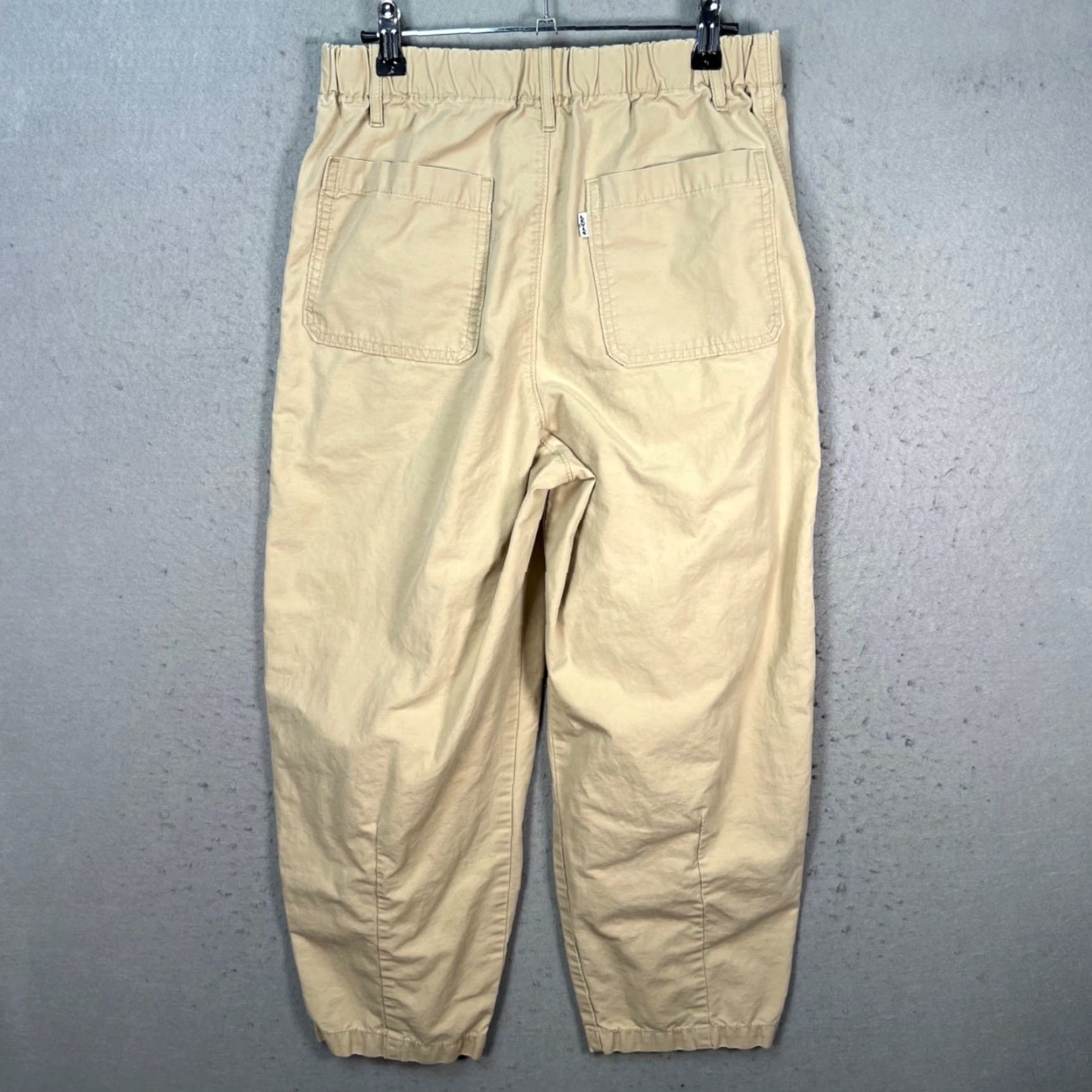 Levi's Levis Womens Size 27 Beige Cotton Pleated Barrel Leg Elastic Cuff Pants Size 27" / US 4 / IT 40 - 2 Thumbnail