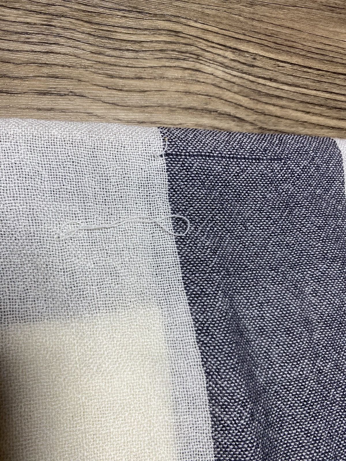 Burberry Burberry Large Check Merino Size ONE SIZE - 6 Thumbnail