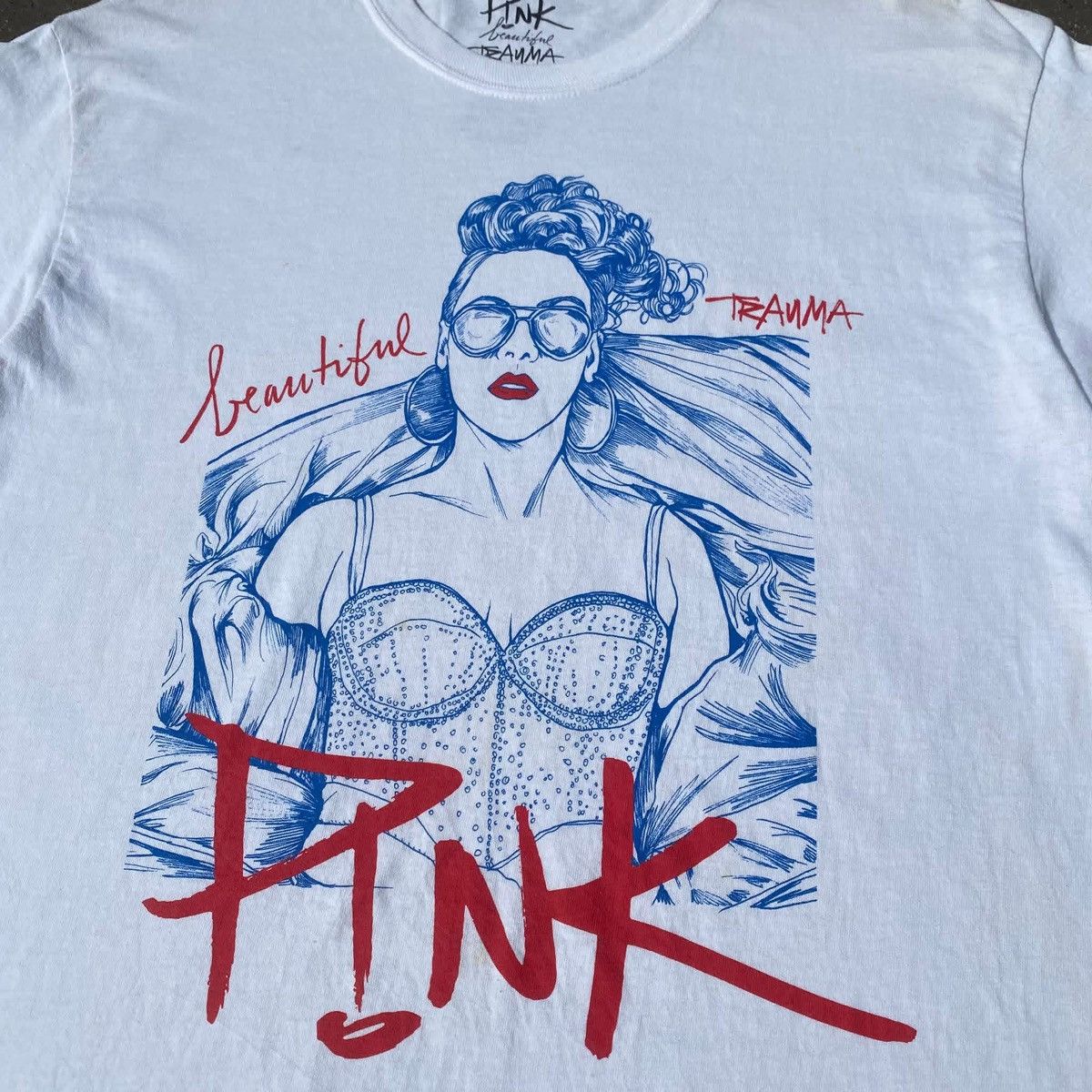 Band Tees RARE ‼️ Pink (singer) Size US L / EU 52-54 / 3 - 2 Thumbnail
