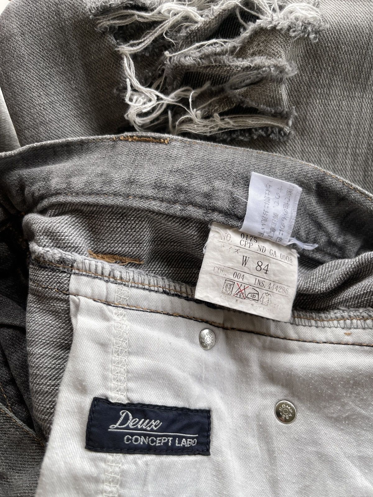 Les Deux DEUX Concept Labo Distressed Flare Grey Denim Size US 34 / EU 50 - 11 Thumbnail