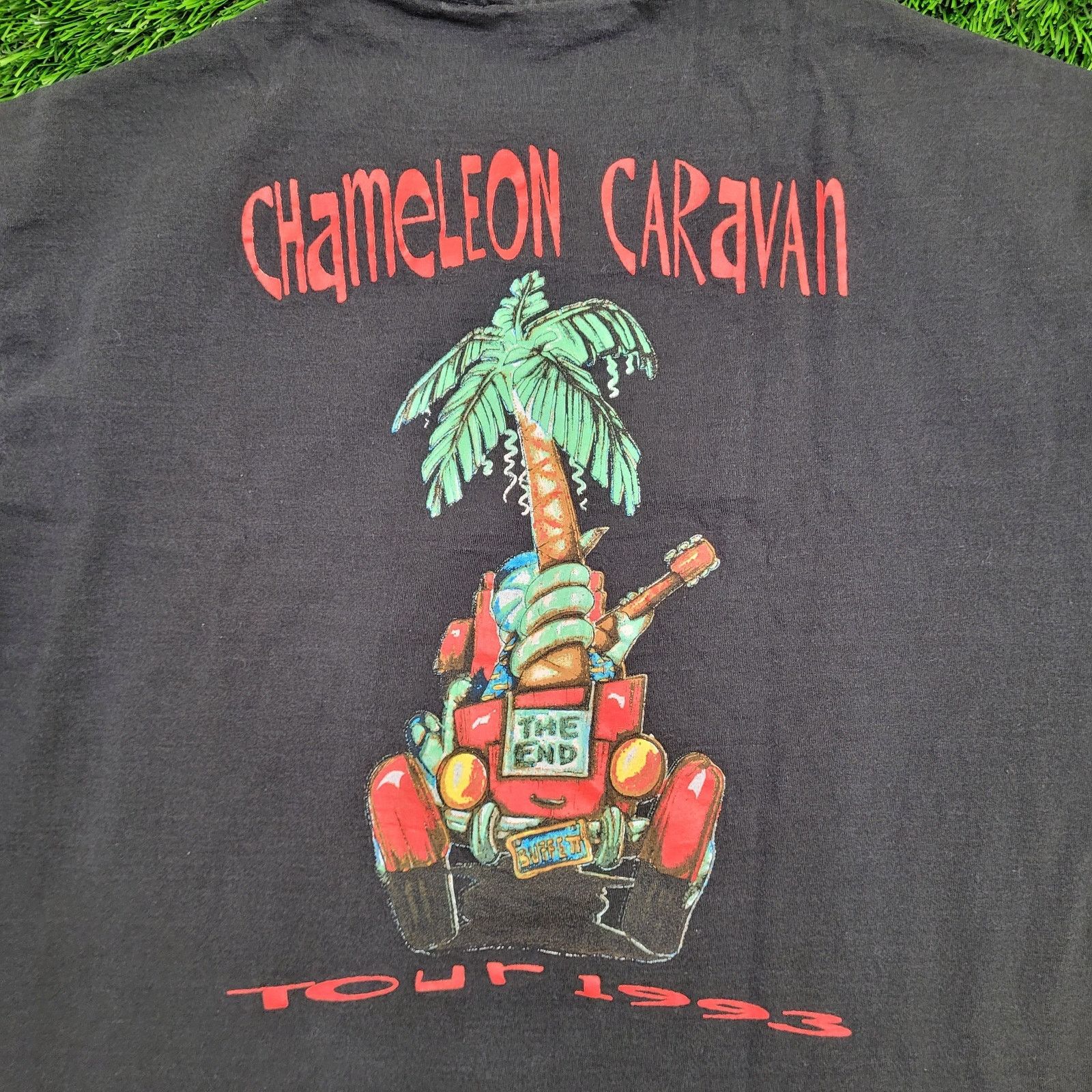 Giant VTG1993 Jimmy-Buffet Chameleon Caravan Tour Crew Shirt L/XL Size US L / EU 52-54 / 3 - 10 Thumbnail