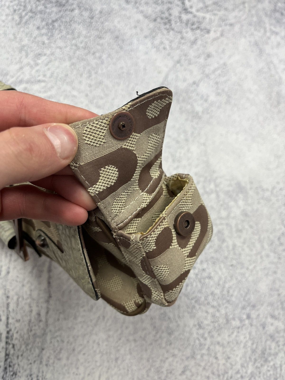Guess Vintage 00’s GUESS Cloth Handbag Monogram Y2k Avant Garde Size ONE SIZE - 10 Thumbnail