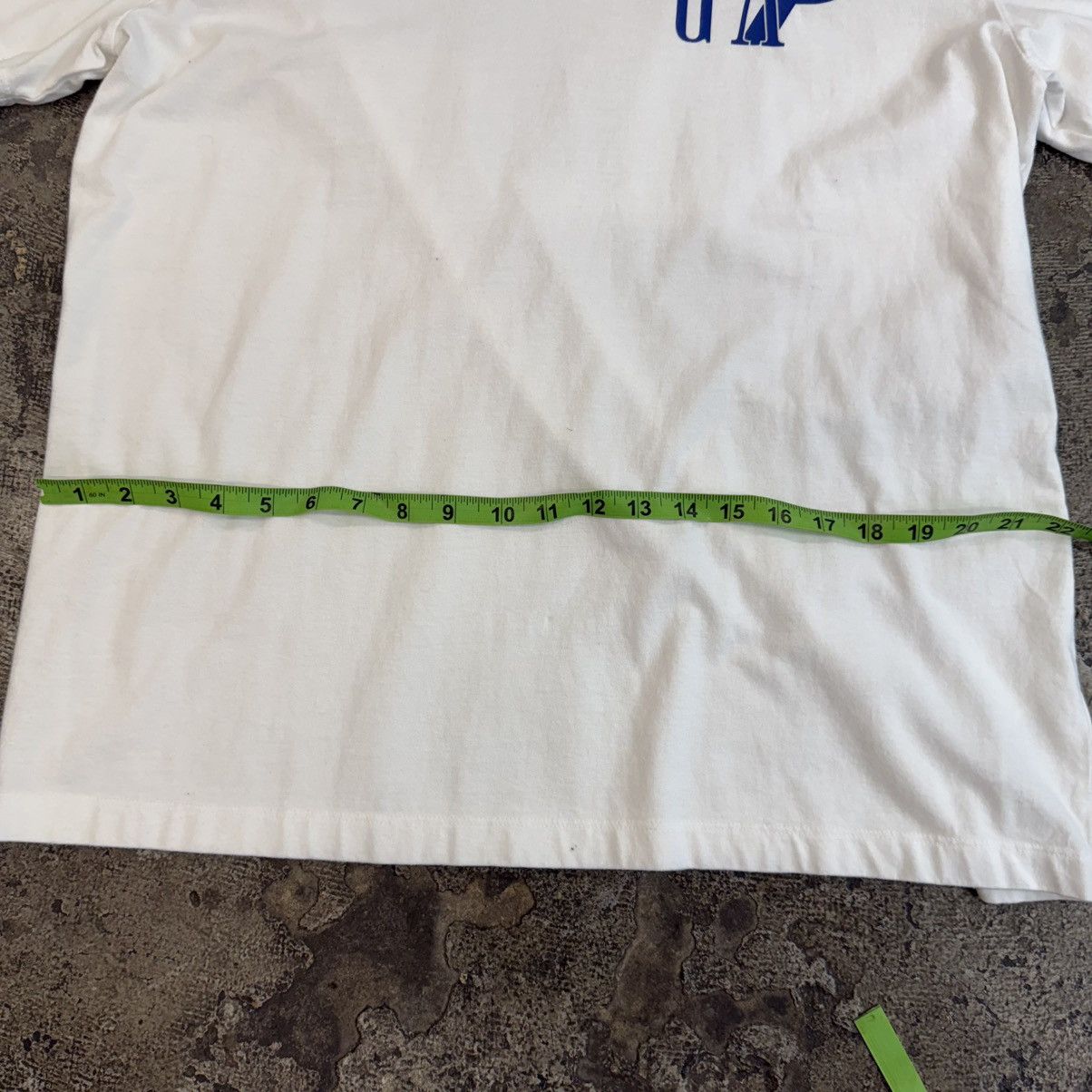 Gap × Palace Gap Palace White Logo Tee Size US L / EU 52-54 / 3 - 7 Thumbnail