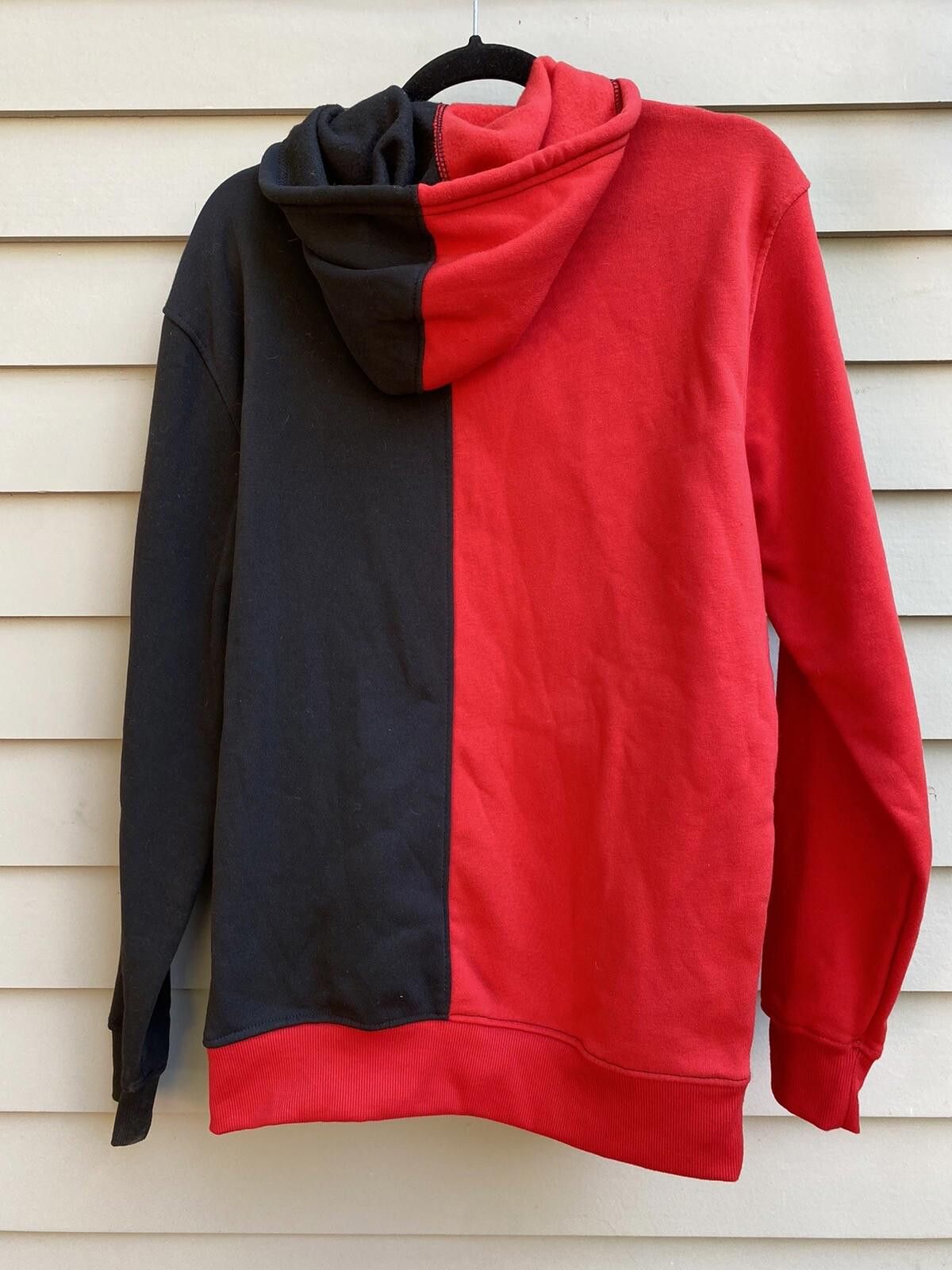 Designer NBA Chicago Bulls Hooded Pullover Sweatshirt | Size Small Size ONE SIZE - 4 Thumbnail