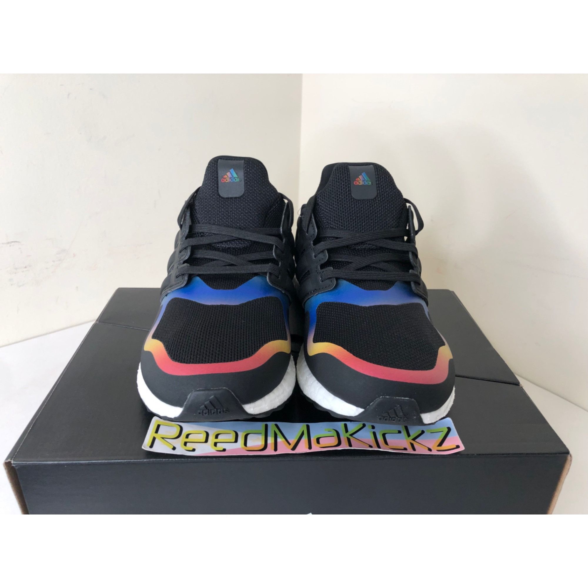 Adidas Adidas Ultraboost DNA Rainbow Iridescent womens 7us Size US 7 / IT 37 - 2 Thumbnail