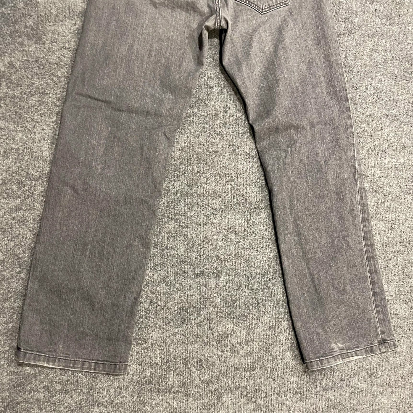 Patagonia Patagonia Iron Clad Denim Jeans Mens 34x32 Gray Straight Button Fly Organic Cotton Blend 98% Organic Cotton 2% Spandex Charcoal Wash Size US 34 / EU 50 - 6 Thumbnail