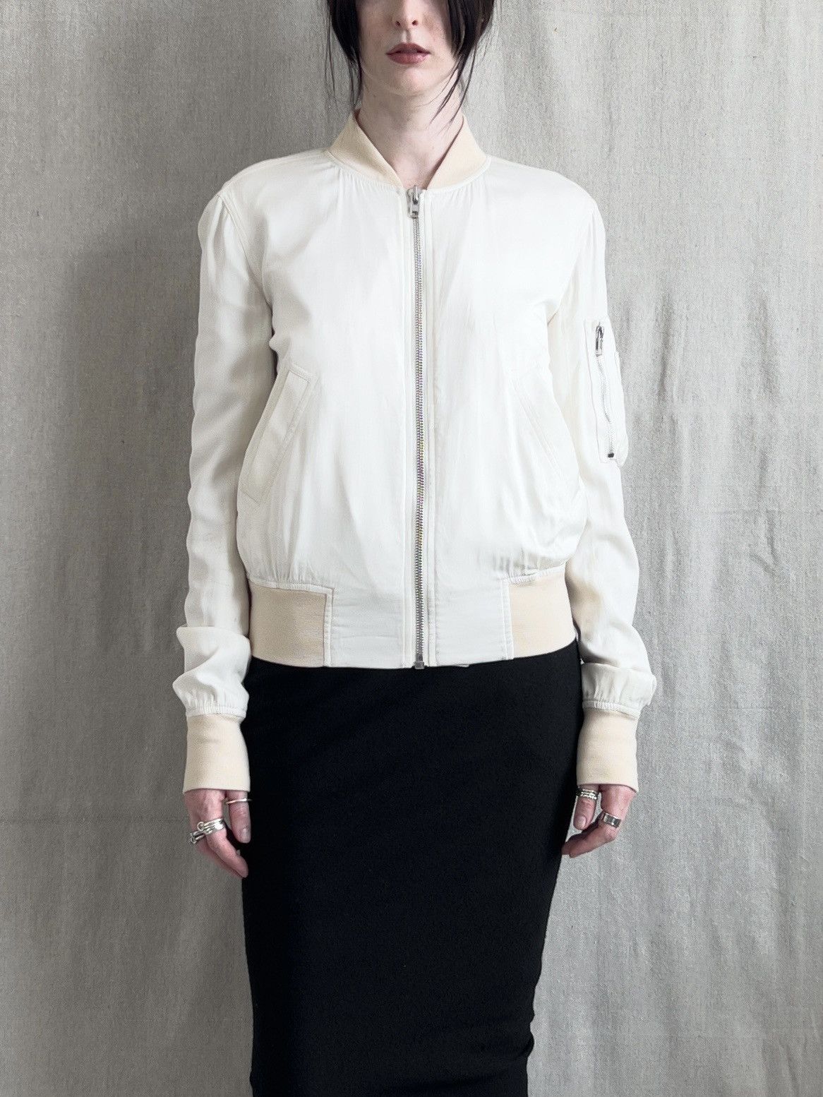 Rick Owens Rick Owens Mainline SS15 “FAUN” Silky Milk MA1 Bomber Size XS / US 0-2 / IT 36-38 - 1 Thumbnail