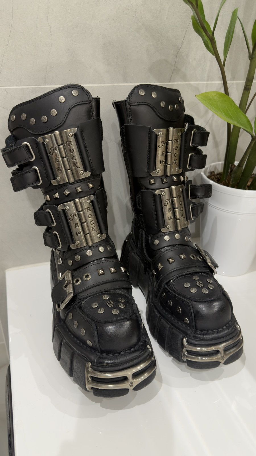 Vintage New Rock 2000s Reactor Platform Boots in Black, Women's (Size 8) — image 3 of 6