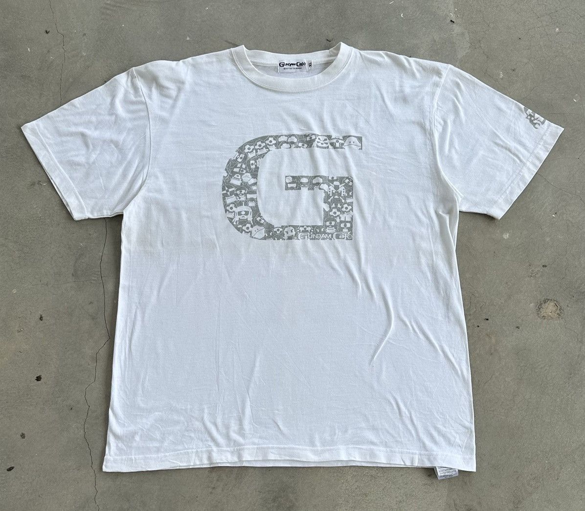 Anime VINTAGE GUNDAM CAFE TEE Size US XL / EU 56 / 4 - 1 Thumbnail