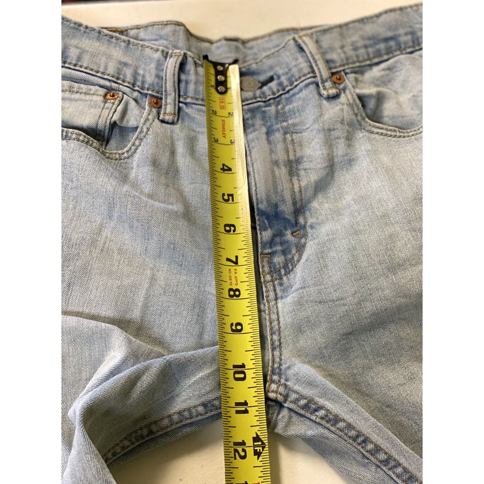 Levi's Levi's Mens 502 Denim Jeans Light Wash Regular Taper Fit 32x33 Tagged 33x34 Blue Cotton Zip Button Vintage No Mens Size US 33 - 6 Thumbnail