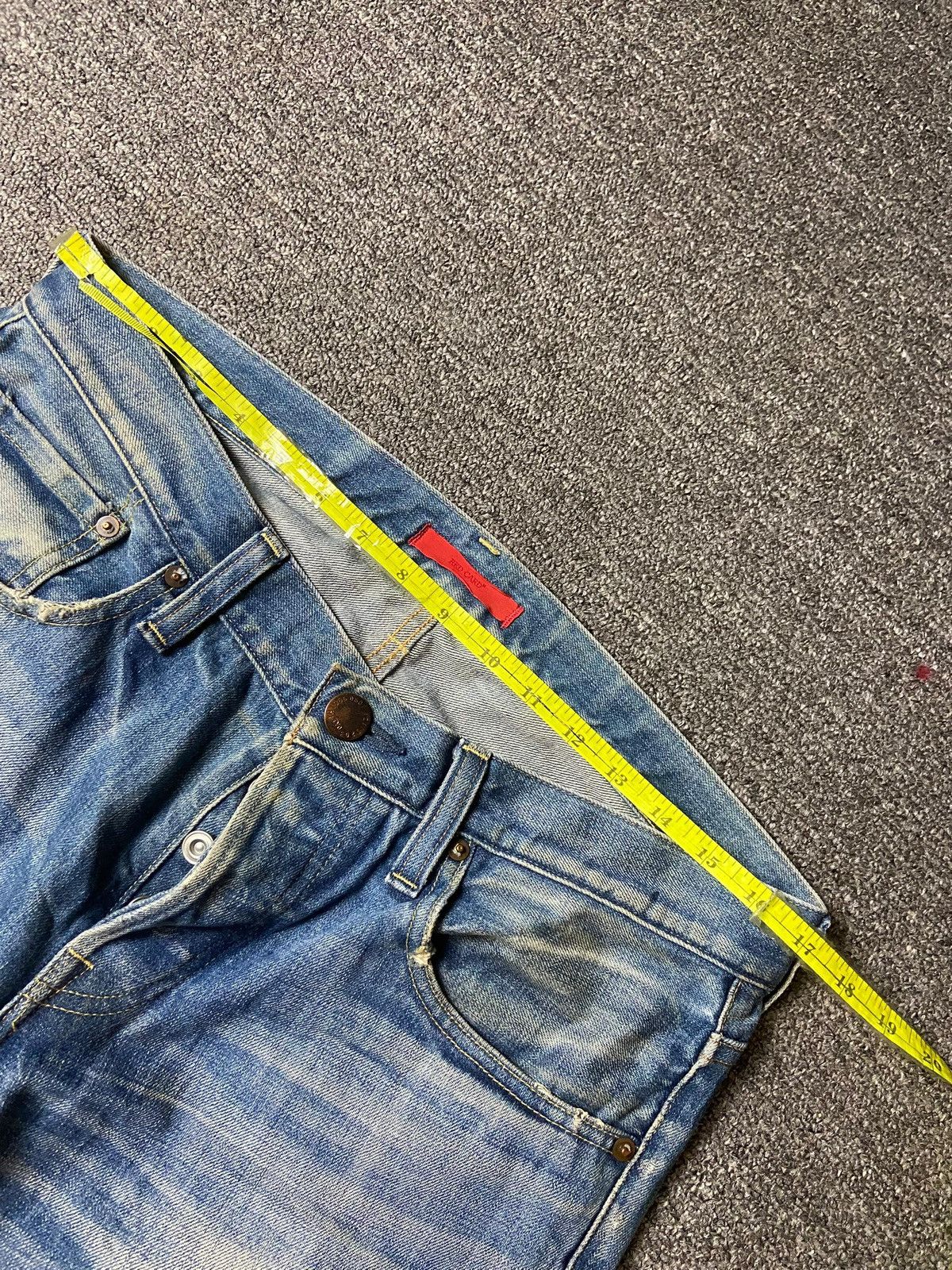 Japanese Brand × Jean × Vintage Vintage RED CARD Straight Cut Denim Jeans (128) Size US 34 / EU 50 - 4 Thumbnail