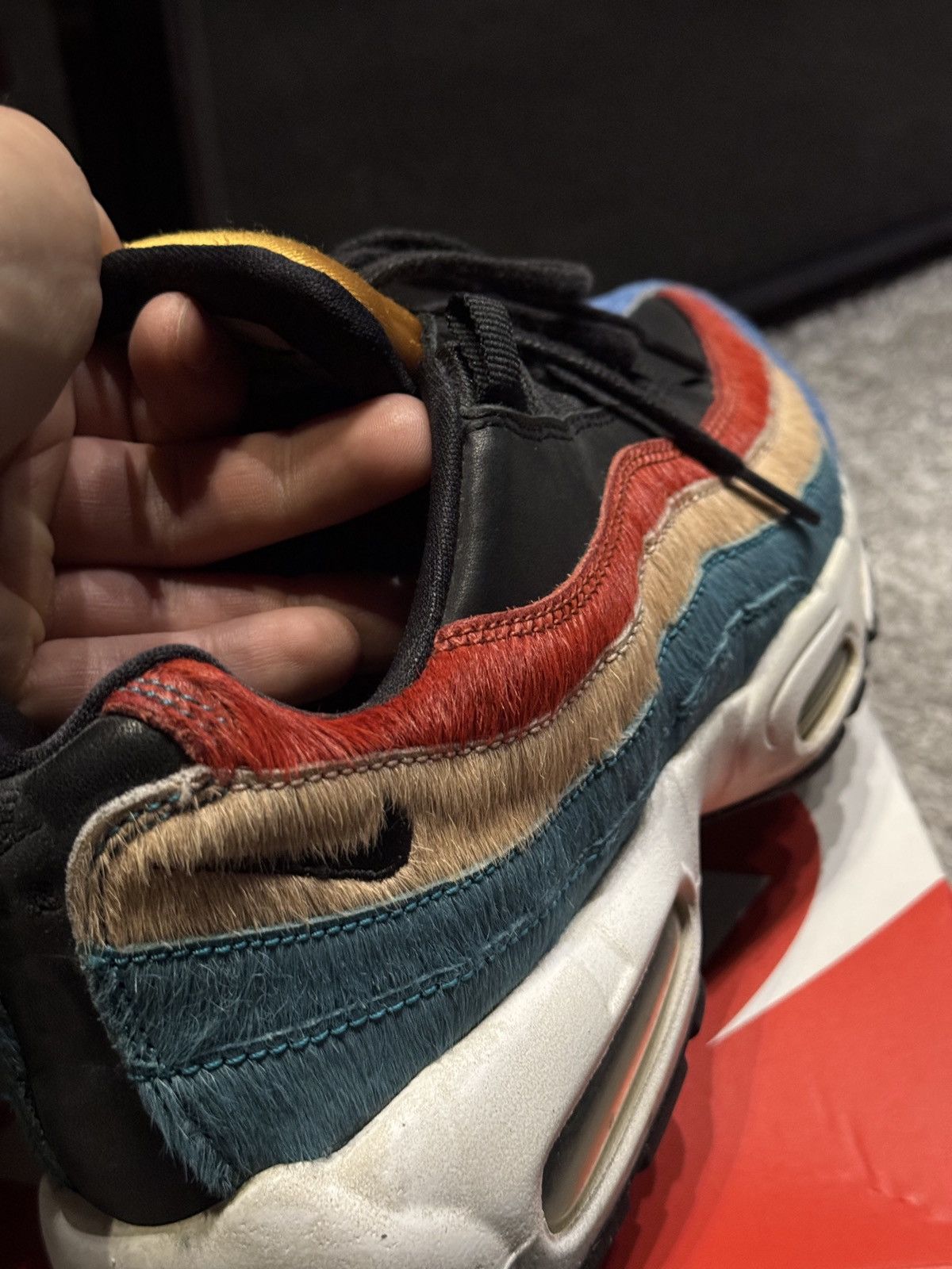 Nike Nike Air Max 95 Multicolour Pony Fur Pack Size US 8.5 / EU 41-42 - 2 Thumbnail