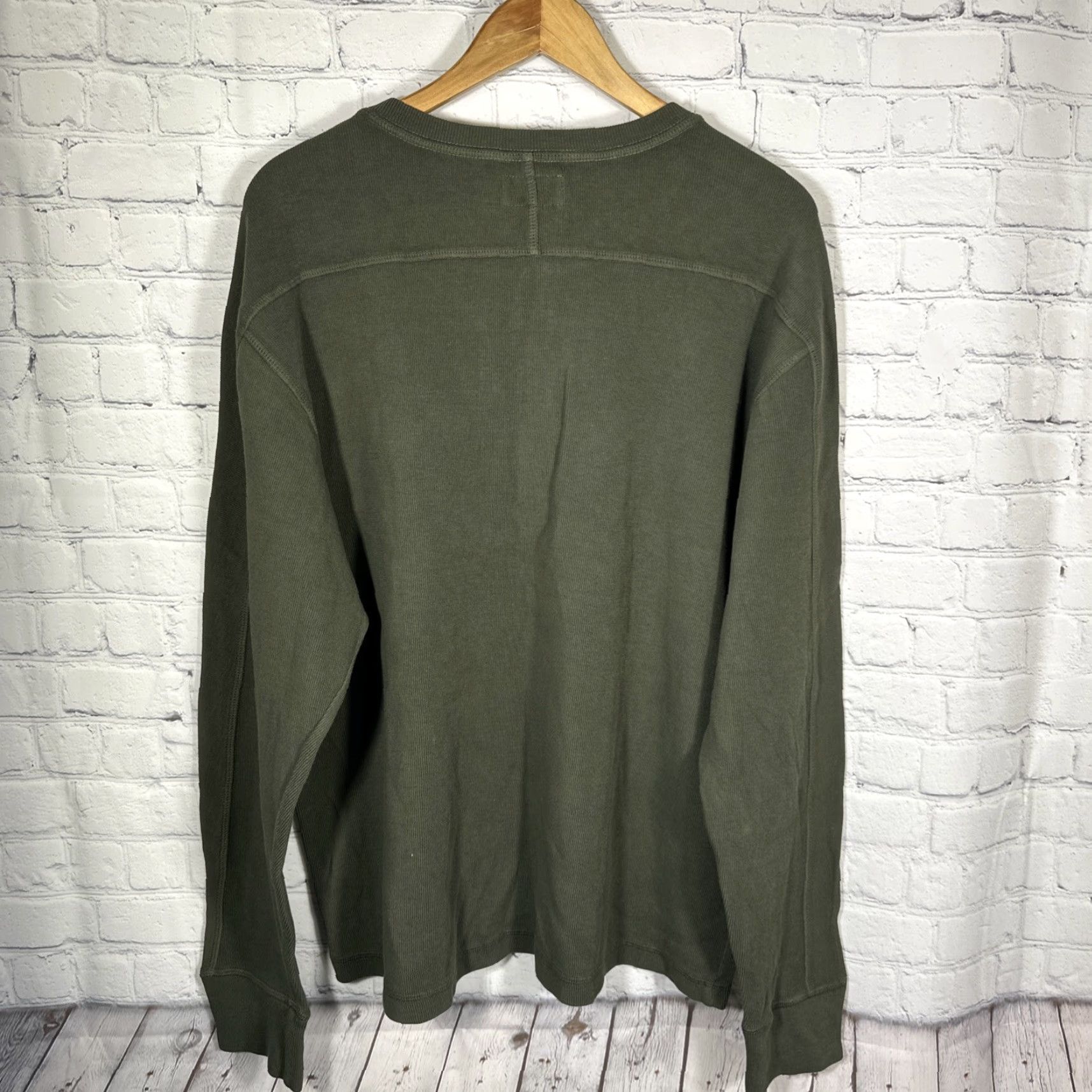 Vintage American Giant Sweatshirt Henley Mens XL Olive Green Cotton USA Crew Neck Button Long Sleeve Heavyweight All Seasons Fall Winter Spring Gym & Training Size US XL / EU 56 / 4 - 6 Thumbnail
