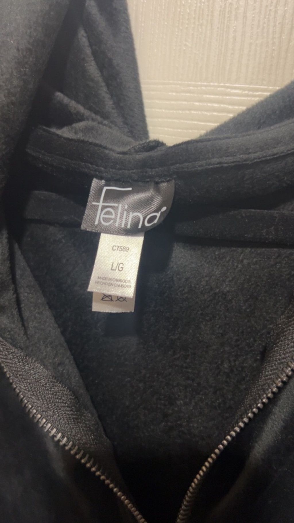 Other Women's Felina Black Velour Track Pants & Joggers Set Size L Size 33" - 3 Thumbnail