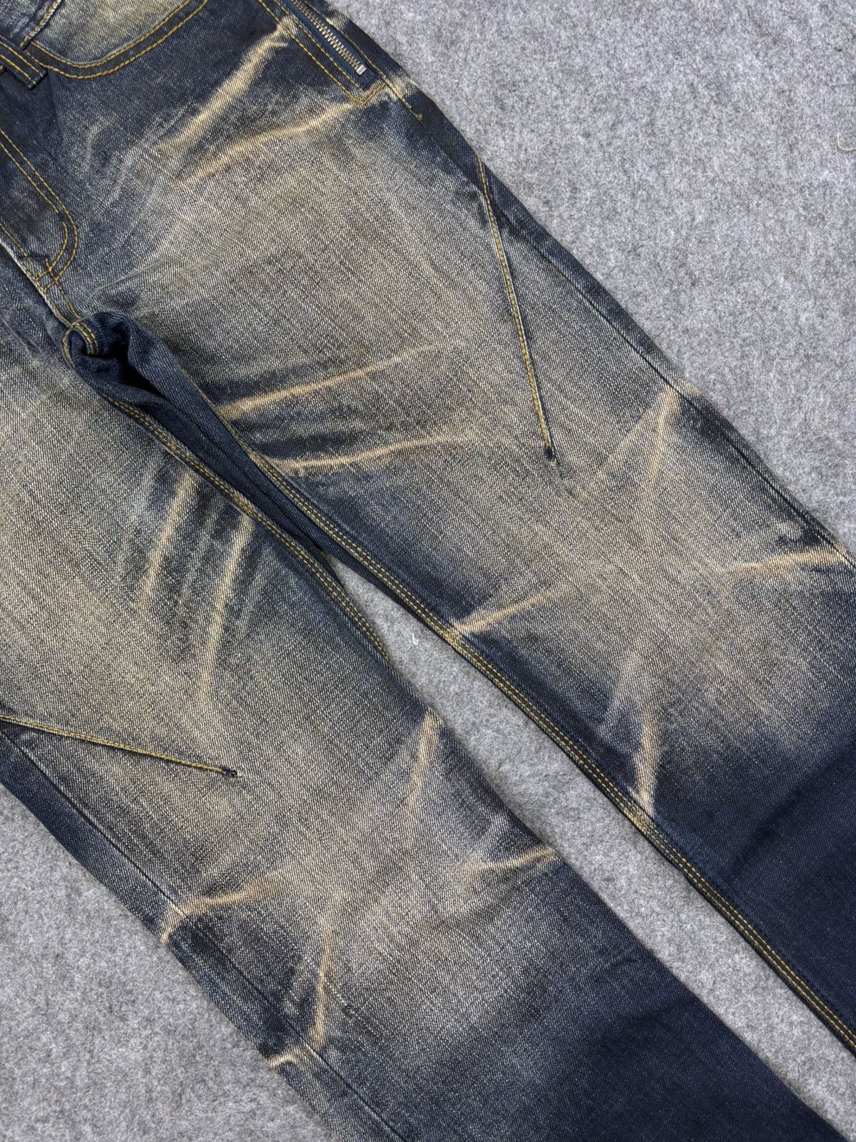 HIDEAWAYS 💥Flare💥Hideaway Rusty Fades Flare Denim F801 Size US 31 - 9 Thumbnail