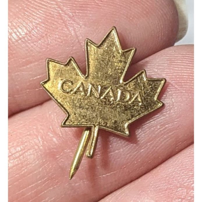 Other Vintage Canadian Souvenir Gold Tone Lapel PIn Size ONE SIZE - 3 Thumbnail