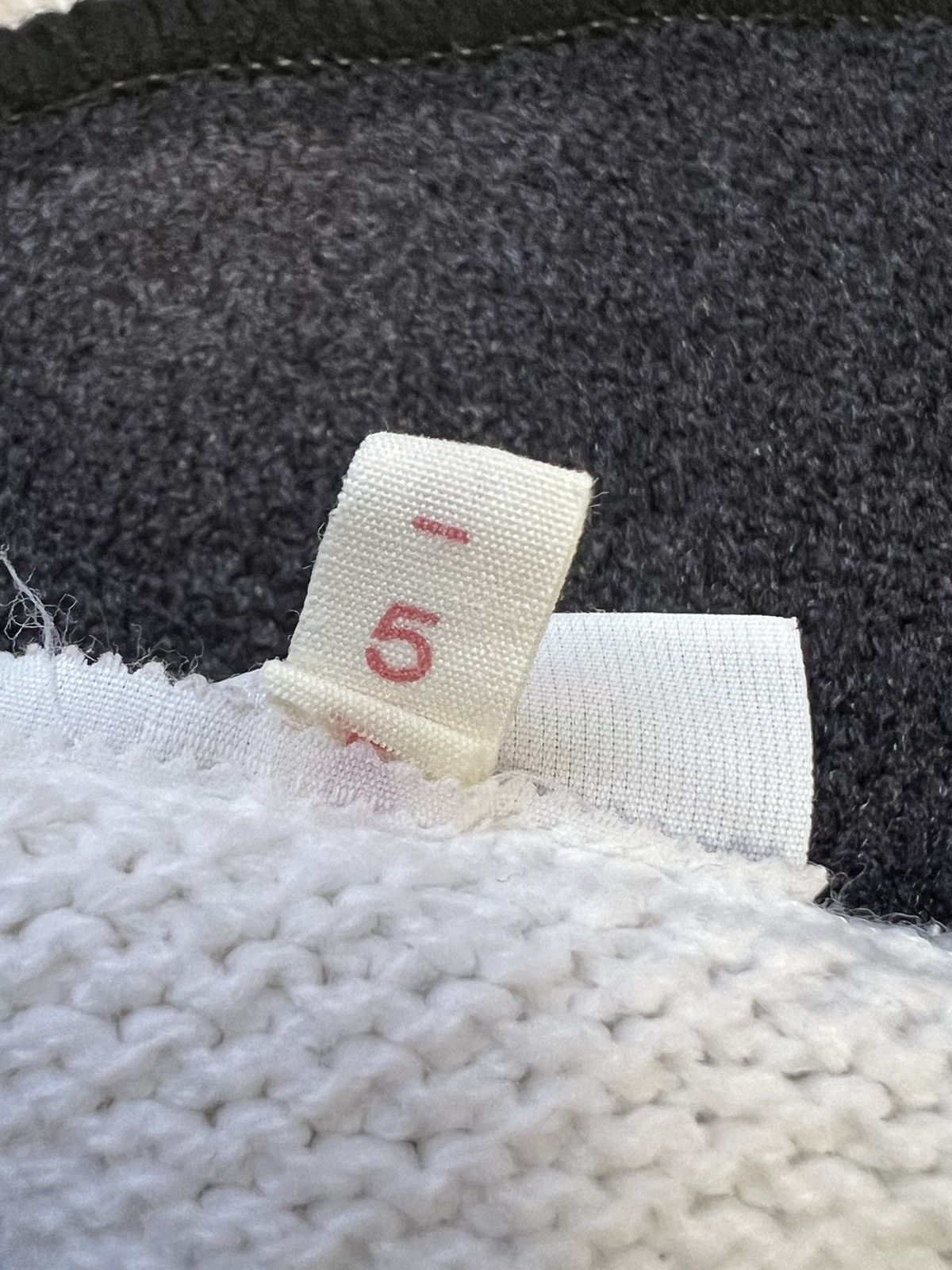 Lacoste × Vintage Vintage Lacoste Knit Sweater Size US L / EU 52-54 / 3 - 7 Thumbnail